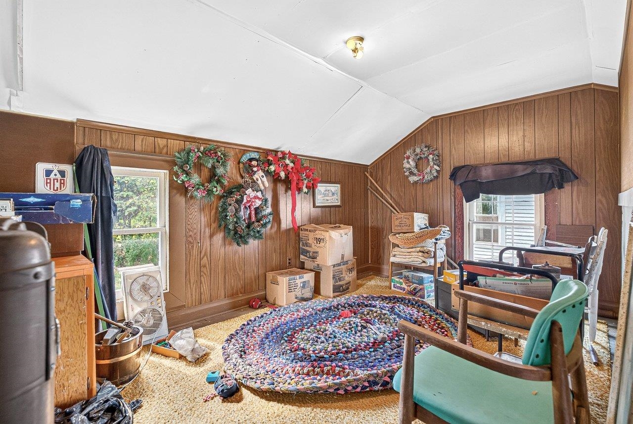 2301 MAYLAND RD, BROADWAY, Virginia 22815, 4 Bedrooms Bedrooms, ,2 BathroomsBathrooms,Residential,2301 MAYLAND RD,683256 MLS # 683256