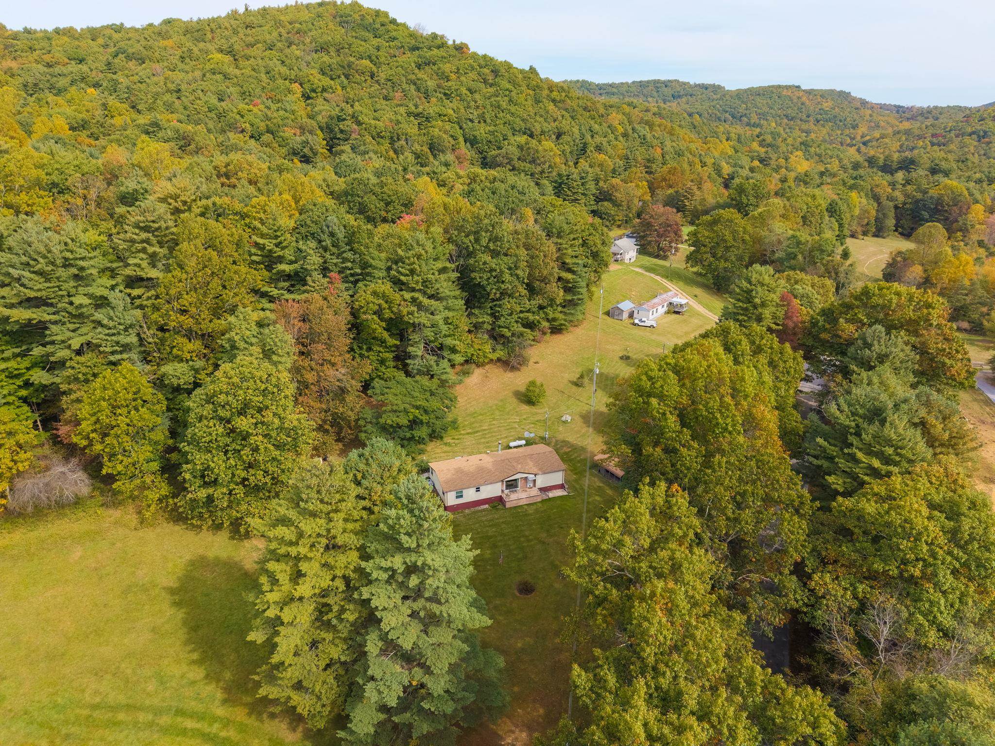 343 FORK MOUNTAIN LN, MONTEBELLO, Virginia 24464, 3 Bedrooms Bedrooms, ,2 BathroomsBathrooms,Residential,343 FORK MOUNTAIN LN,683261 MLS # 683261