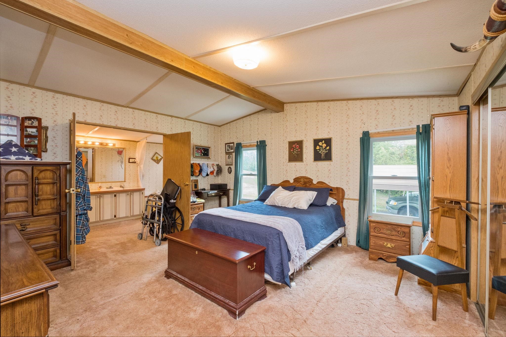 343 FORK MOUNTAIN LN, MONTEBELLO, Virginia 24464, 3 Bedrooms Bedrooms, ,2 BathroomsBathrooms,Residential,343 FORK MOUNTAIN LN,683261 MLS # 683261