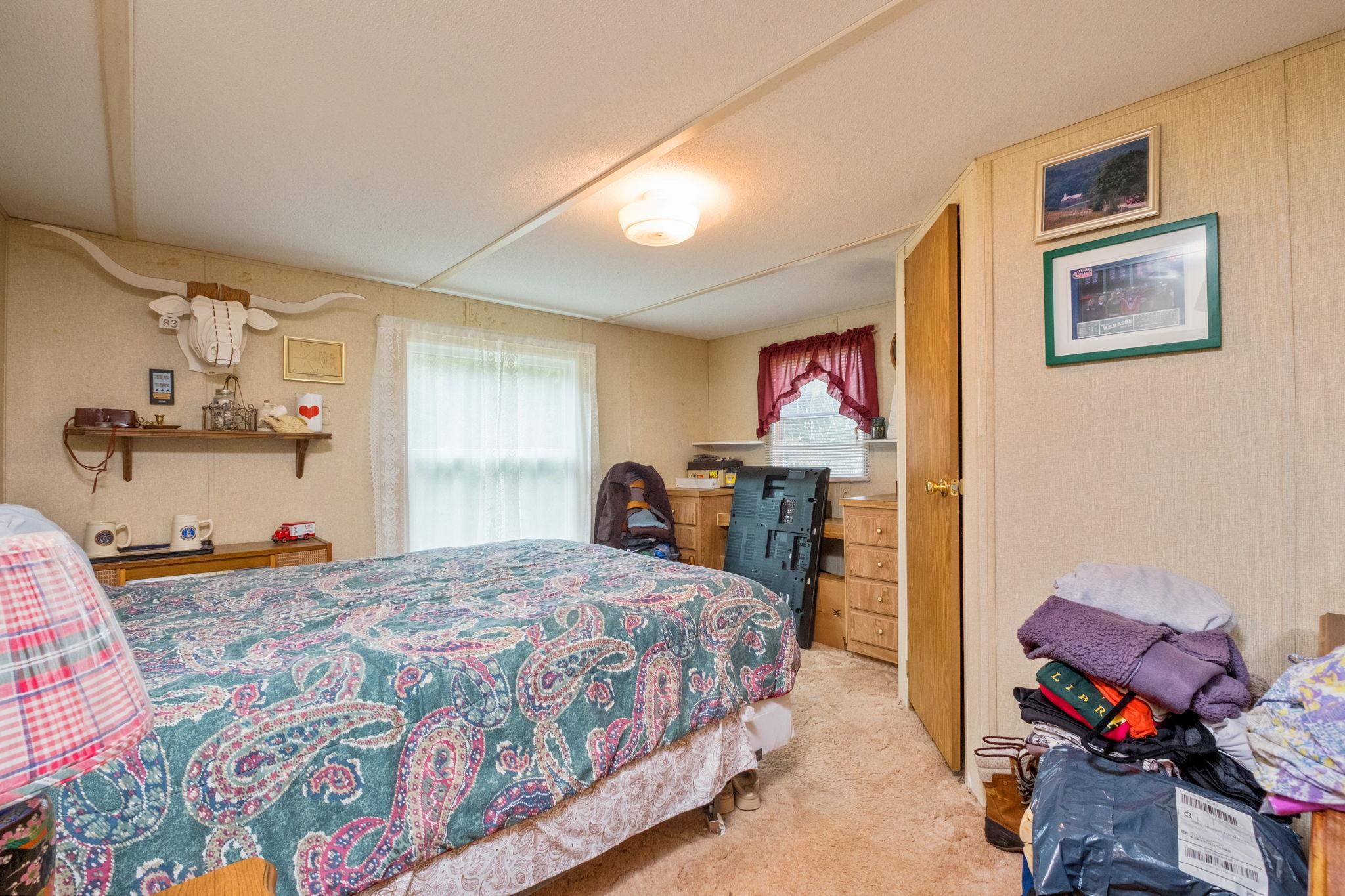 343 FORK MOUNTAIN LN, MONTEBELLO, Virginia 24464, 3 Bedrooms Bedrooms, ,2 BathroomsBathrooms,Residential,343 FORK MOUNTAIN LN,683261 MLS # 683261
