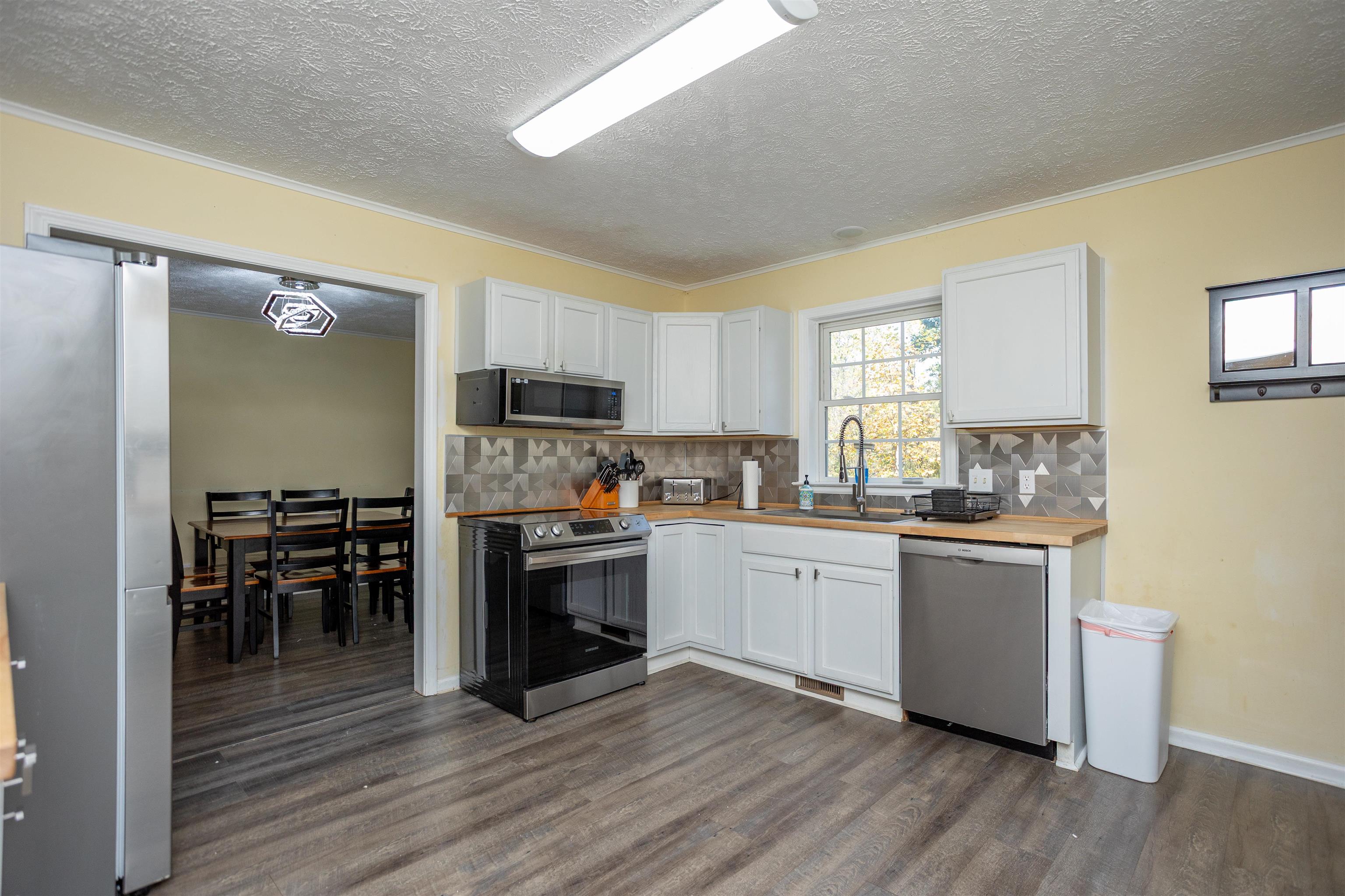 274 RHODODENDRON CT, MCGAHEYSVILLE, Virginia 22840, 4 Bedrooms Bedrooms, ,3 BathroomsBathrooms,Residential,274 RHODODENDRON CT,683264 MLS # 683264