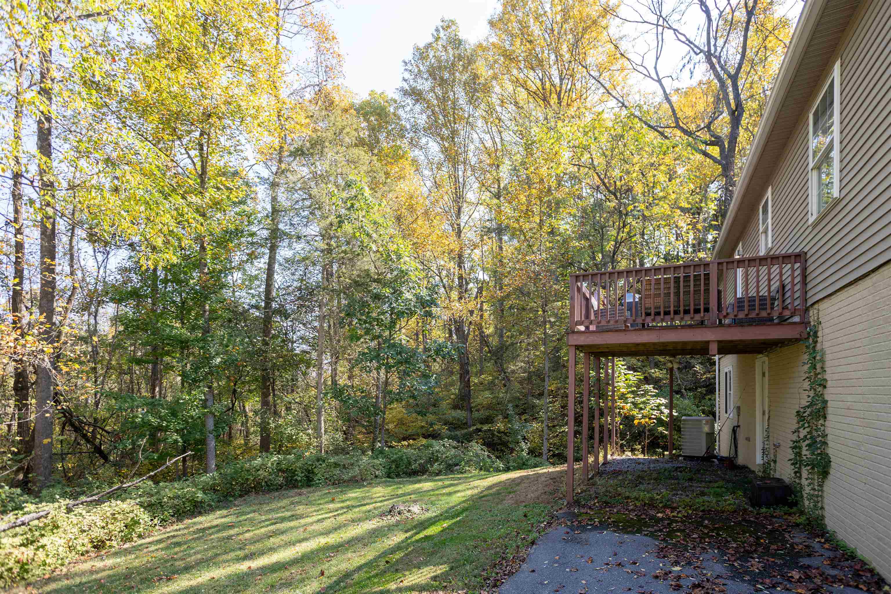 274 RHODODENDRON CT, MCGAHEYSVILLE, Virginia 22840, 4 Bedrooms Bedrooms, ,3 BathroomsBathrooms,Residential,274 RHODODENDRON CT,683264 MLS # 683264