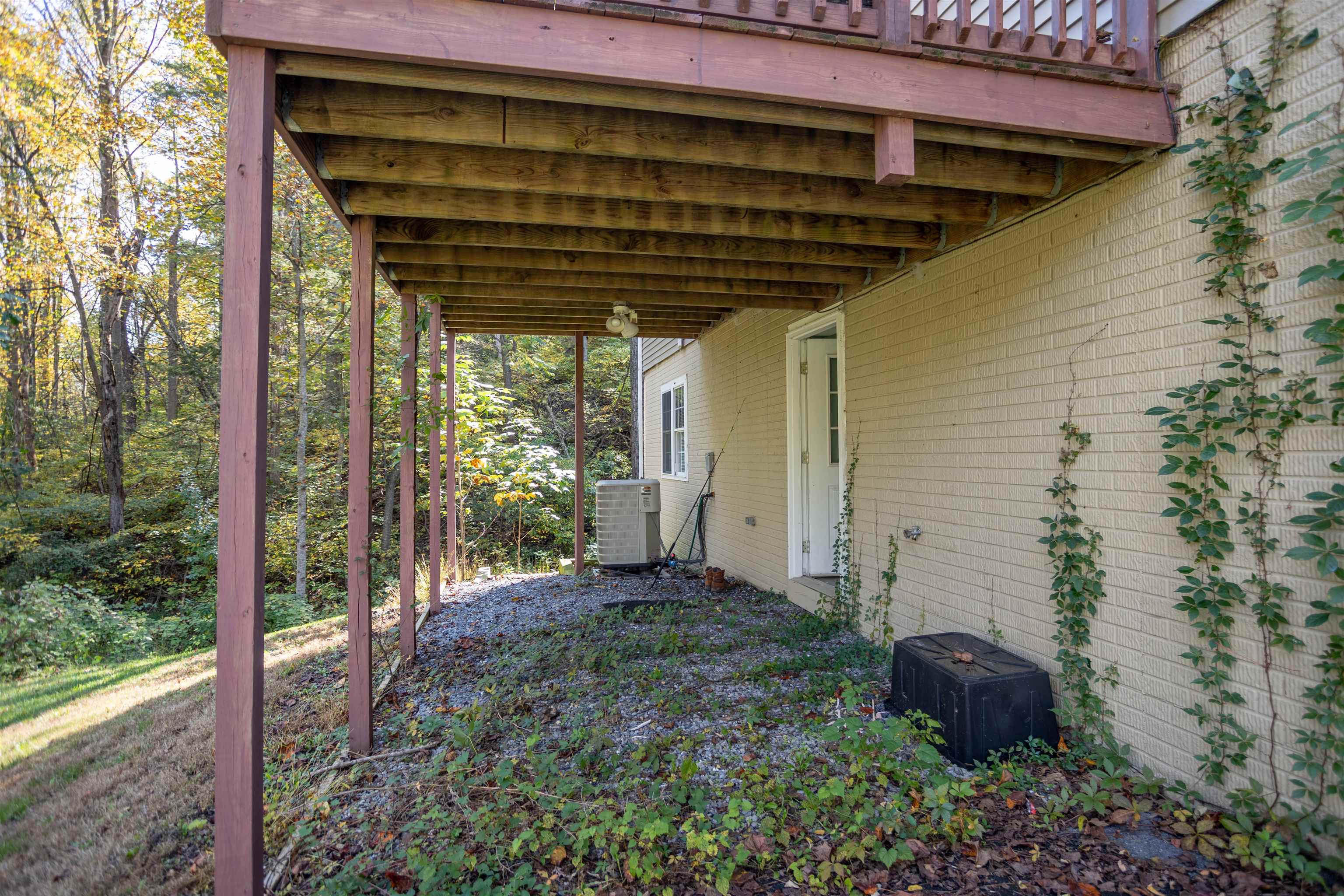 274 RHODODENDRON CT, MCGAHEYSVILLE, Virginia 22840, 4 Bedrooms Bedrooms, ,3 BathroomsBathrooms,Residential,274 RHODODENDRON CT,683264 MLS # 683264