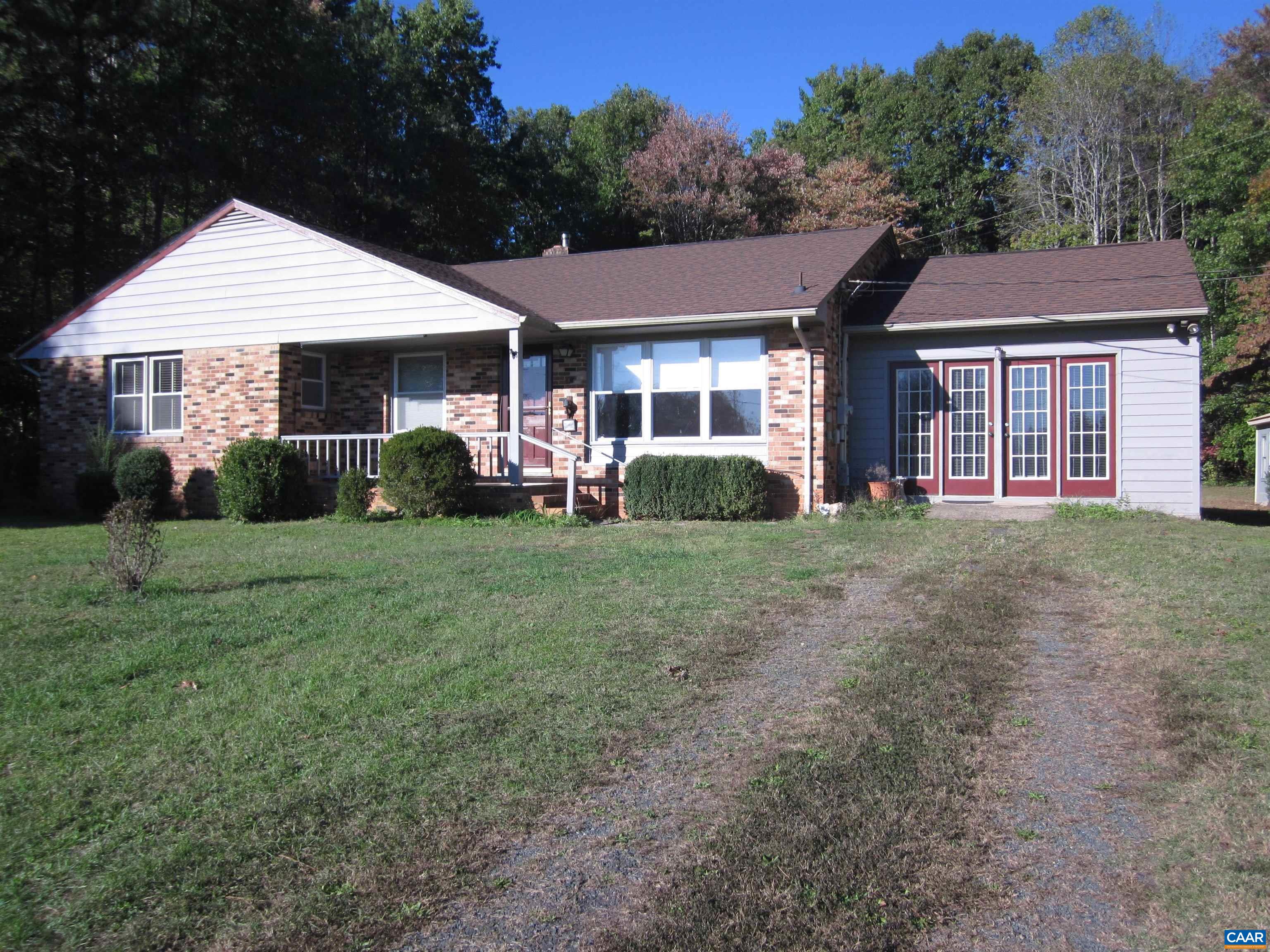 1138 THOMAS JEFFERSON PKWY, PALMYRA, Virginia 22963, 3 Bedrooms Bedrooms, ,2 BathroomsBathrooms,Residential,1138 THOMAS JEFFERSON PKWY,683266 MLS # 683266 1138 THOMAS JEFFERSON PKWY, PALMYRA, Virginia 22963, 3 Bedrooms Bedrooms, ,2 BathroomsBathrooms,Residential,1138 THOMAS JEFFERSON PKWY,683266 MLS # 683266