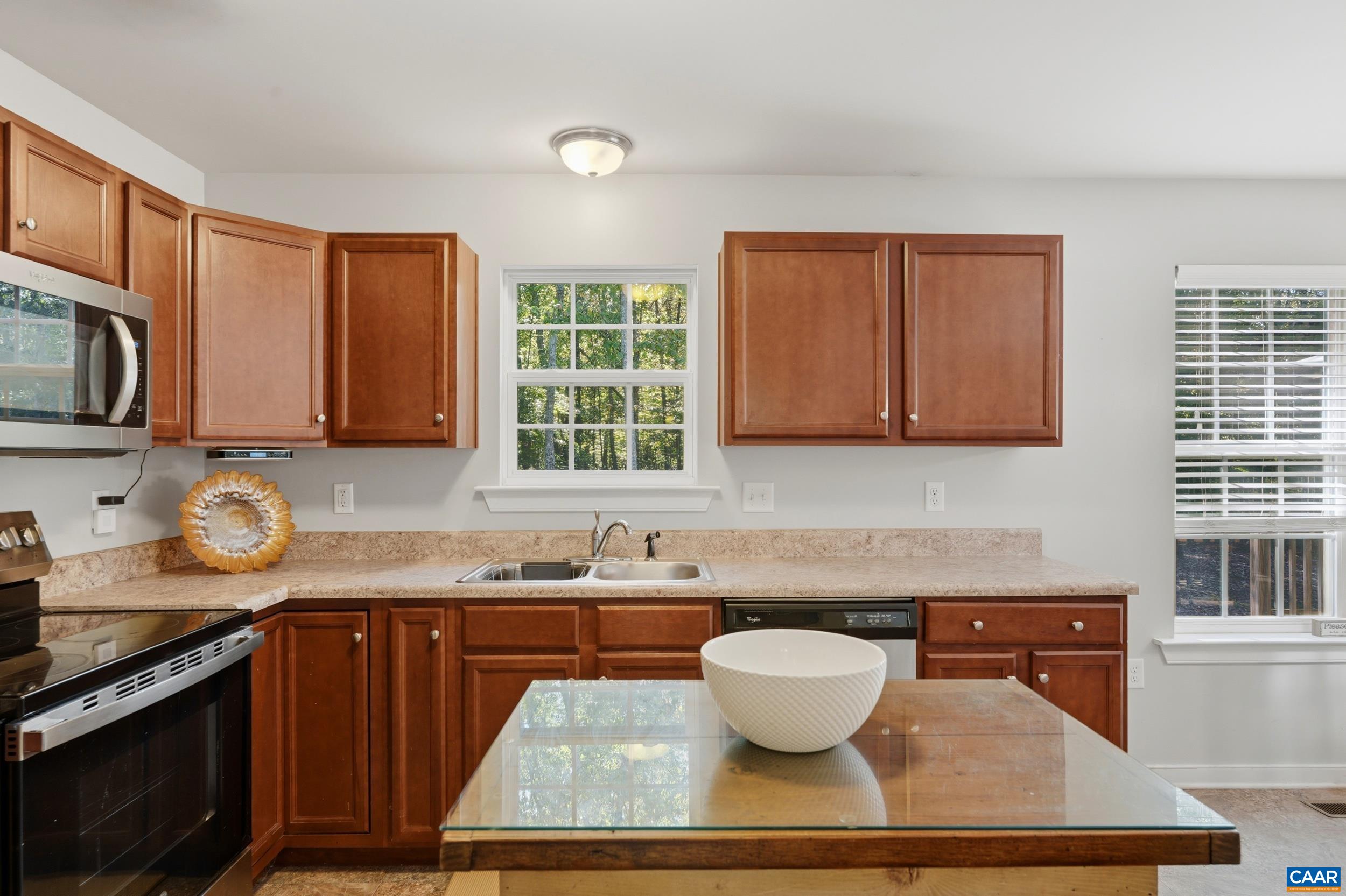 5 DAWNS RIDGE RD, LOUISA, Virginia 23093, 3 Bedrooms Bedrooms, ,2 BathroomsBathrooms,Residential,5 DAWNS RIDGE RD,682890 MLS # 682890