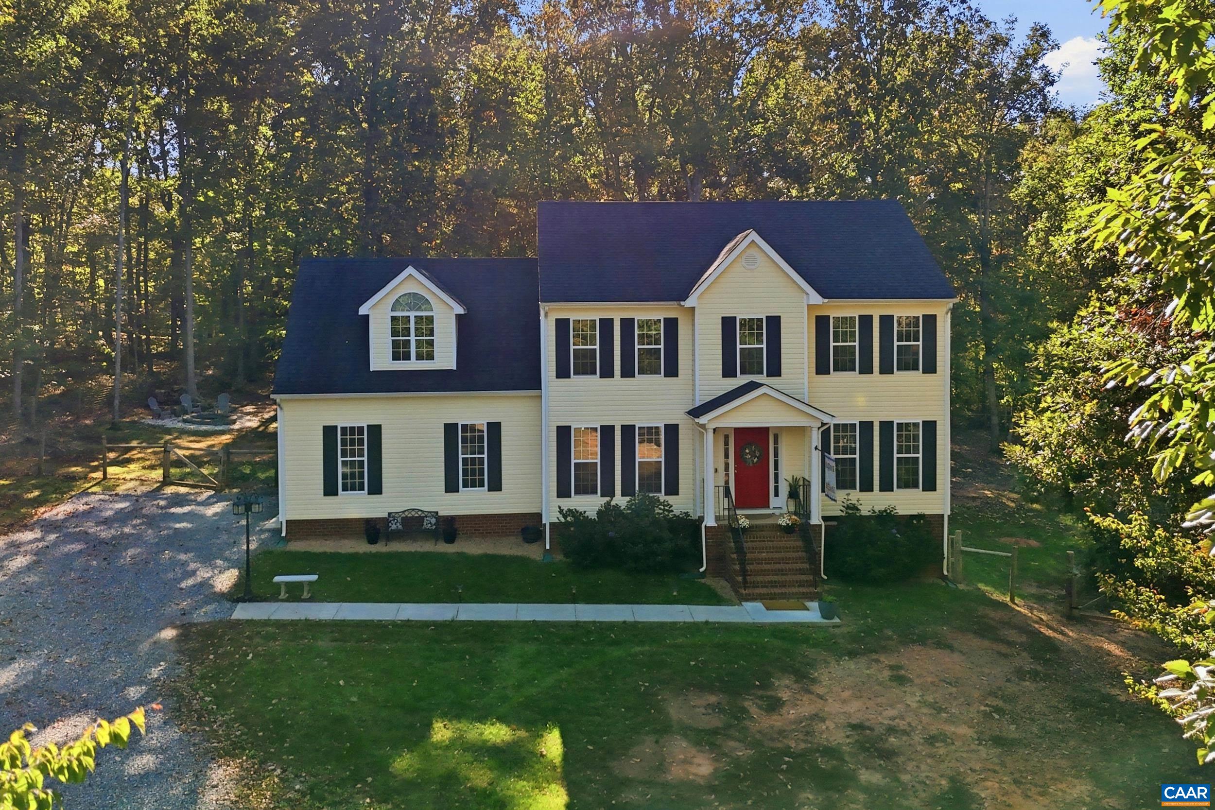 5 DAWNS RIDGE RD, LOUISA, Virginia 23093, 3 Bedrooms Bedrooms, ,2 BathroomsBathrooms,Residential,5 DAWNS RIDGE RD,682890 MLS # 682890