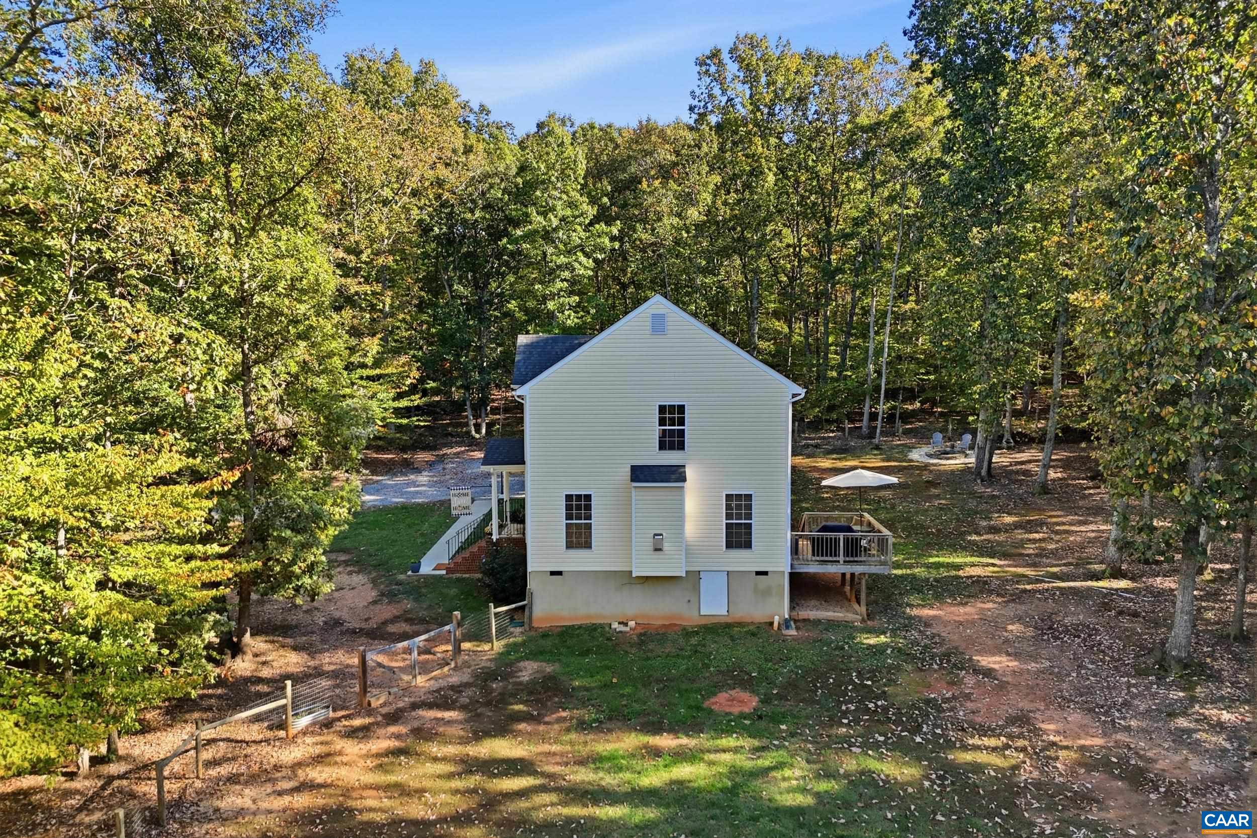 5 DAWNS RIDGE RD, LOUISA, Virginia 23093, 3 Bedrooms Bedrooms, ,2 BathroomsBathrooms,Residential,5 DAWNS RIDGE RD,682890 MLS # 682890