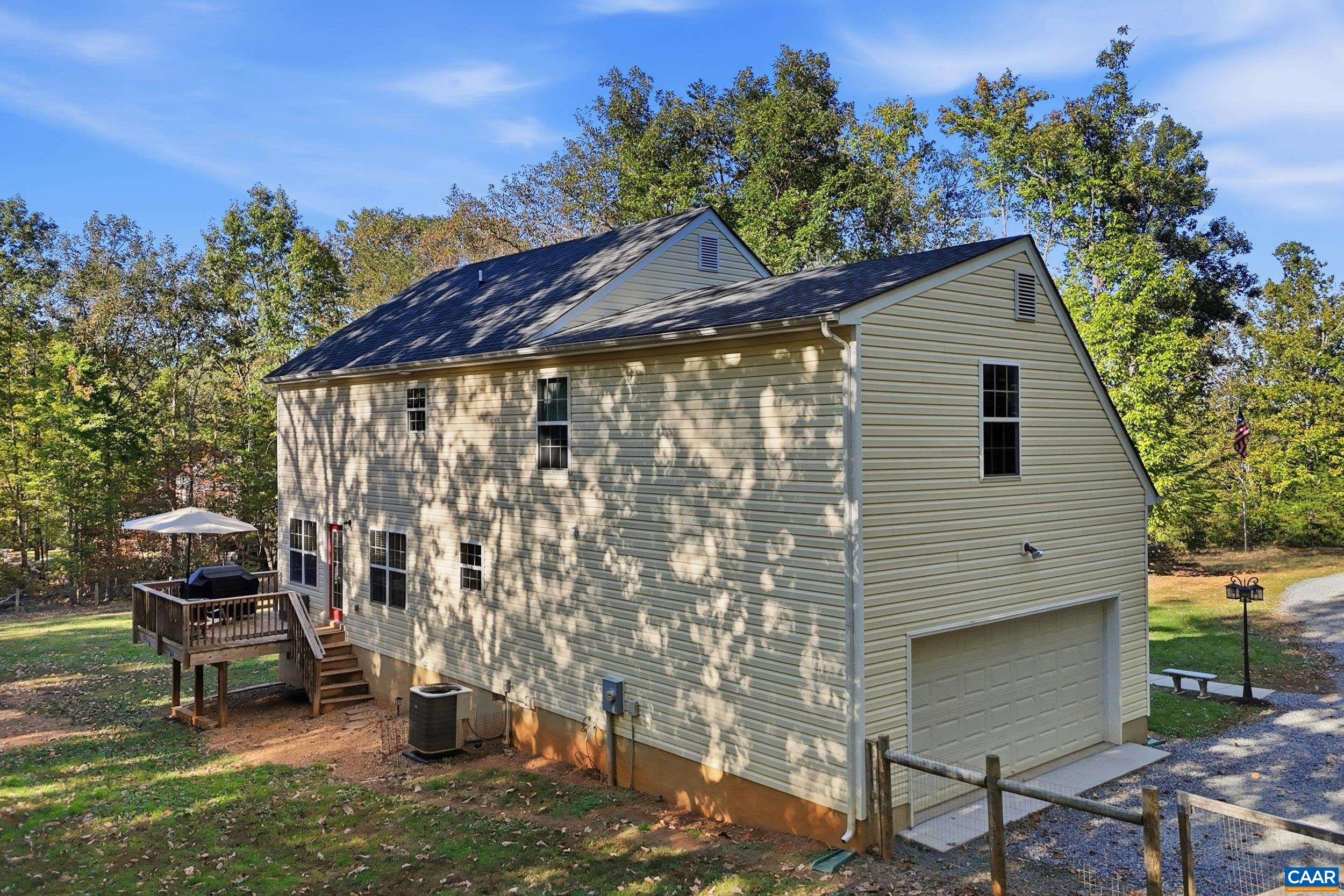 5 DAWNS RIDGE RD, LOUISA, Virginia 23093, 3 Bedrooms Bedrooms, ,2 BathroomsBathrooms,Residential,5 DAWNS RIDGE RD,682890 MLS # 682890