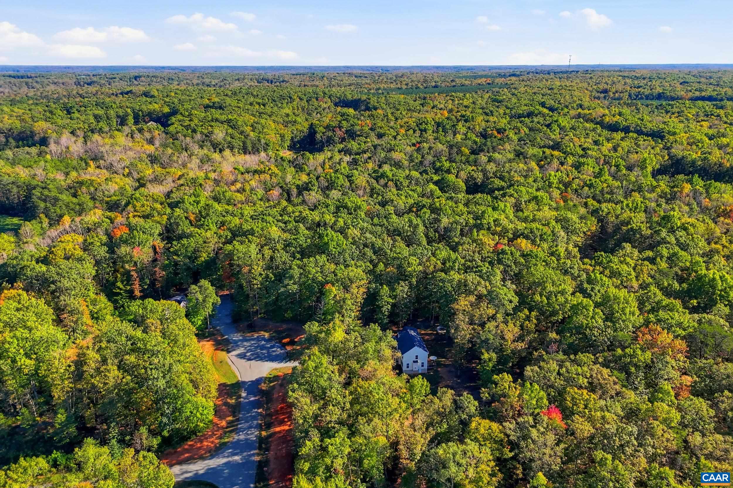 5 DAWNS RIDGE RD, LOUISA, Virginia 23093, 3 Bedrooms Bedrooms, ,2 BathroomsBathrooms,Residential,5 DAWNS RIDGE RD,682890 MLS # 682890