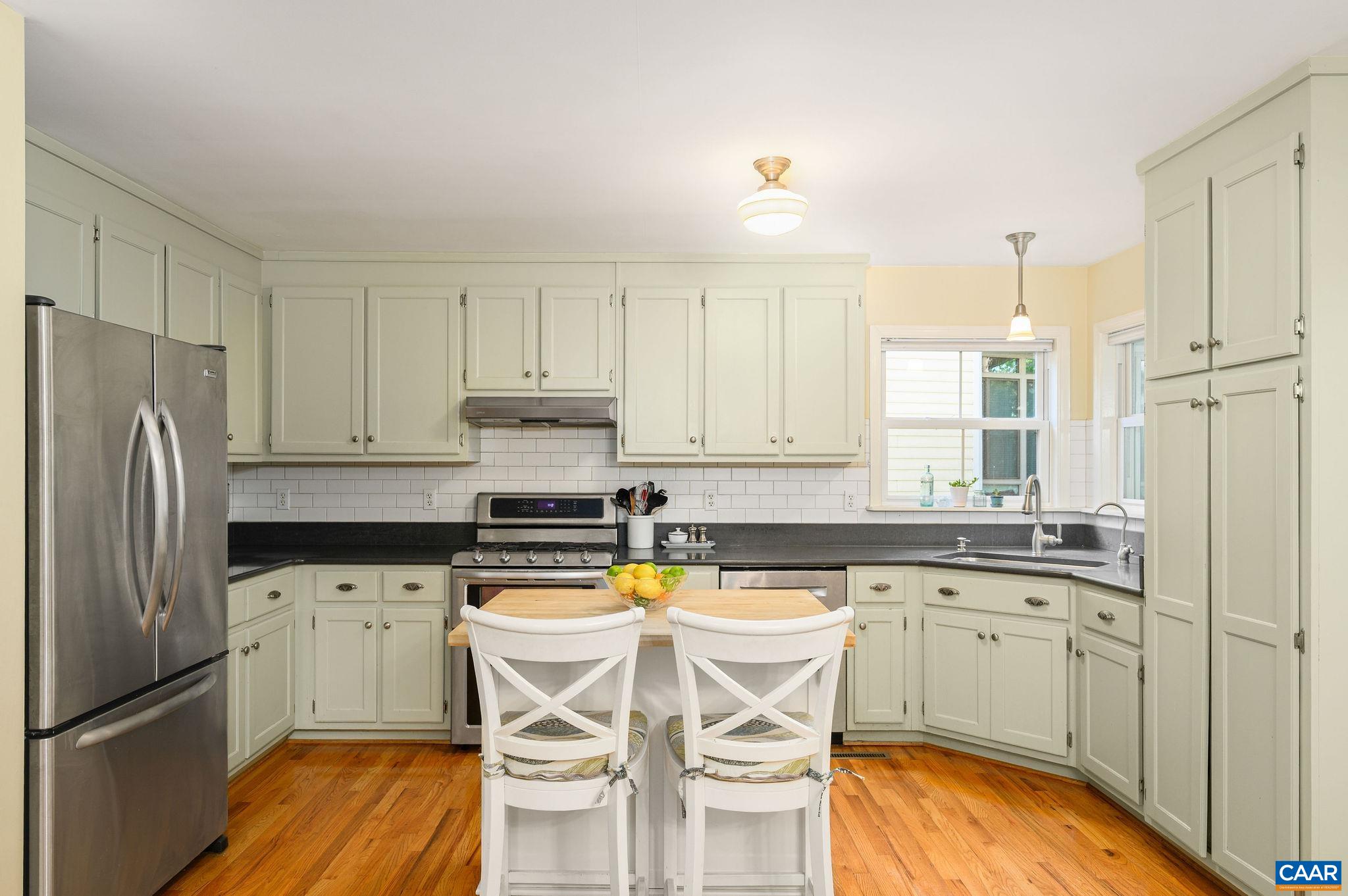 111 AMHERST COMMONS, CHARLOTTESVILLE, Virginia 22903, 3 Bedrooms Bedrooms, ,2 BathroomsBathrooms,Residential,111 AMHERST COMMONS,683239 MLS # 683239 111 AMHERST COMMONS, CHARLOTTESVILLE, Virginia 22903, 3 Bedrooms Bedrooms, ,2 BathroomsBathrooms,Residential,111 AMHERST COMMONS,683239 MLS # 683239