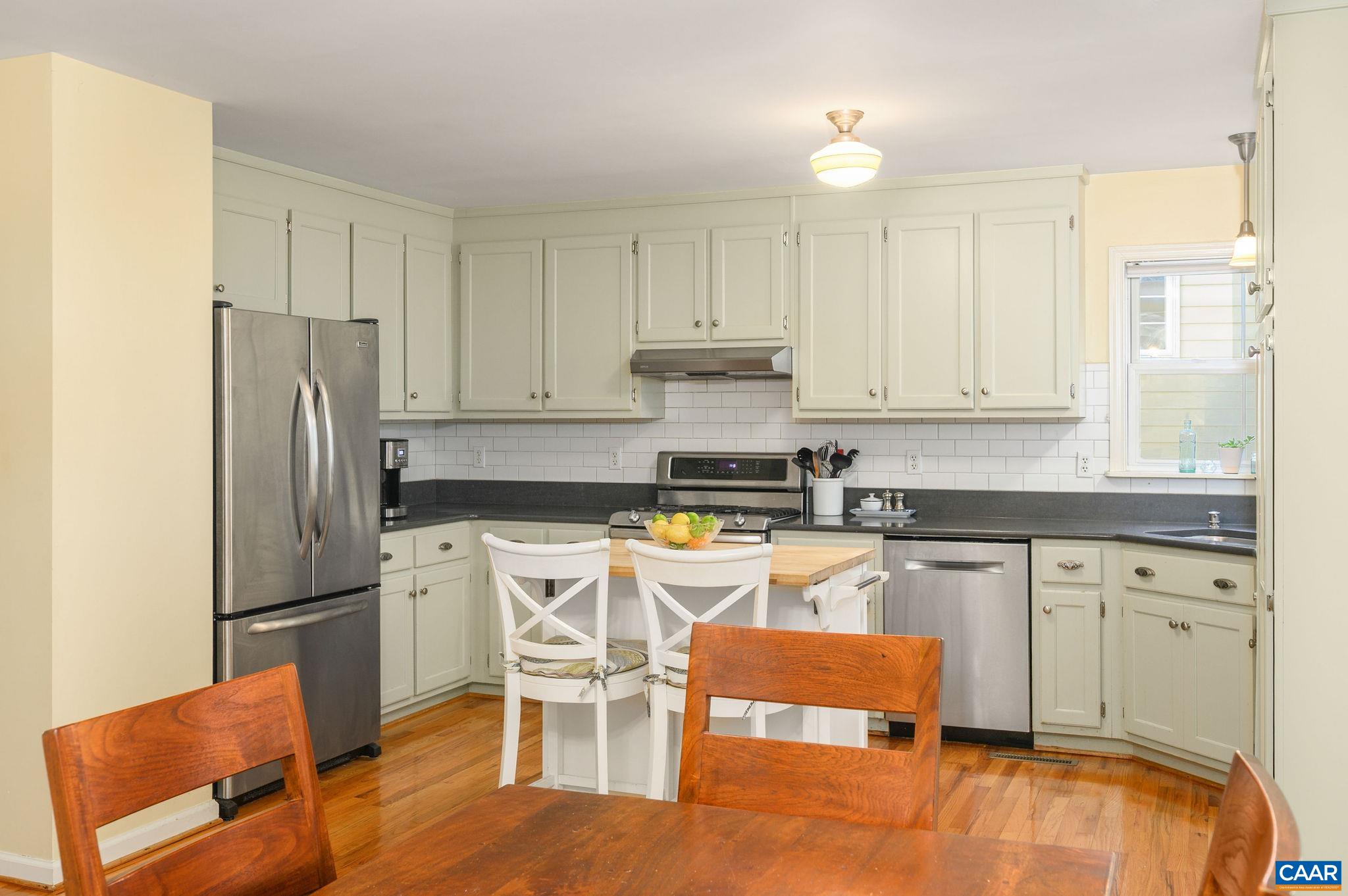 111 AMHERST COMMONS, CHARLOTTESVILLE, Virginia 22903, 3 Bedrooms Bedrooms, ,2 BathroomsBathrooms,Residential,111 AMHERST COMMONS,683239 MLS # 683239 111 AMHERST COMMONS, CHARLOTTESVILLE, Virginia 22903, 3 Bedrooms Bedrooms, ,2 BathroomsBathrooms,Residential,111 AMHERST COMMONS,683239 MLS # 683239