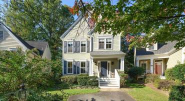 111 AMHERST COMMONS, CHARLOTTESVILLE, Virginia 22903, 3 Bedrooms Bedrooms, ,2 BathroomsBathrooms,Residential,111 AMHERST COMMONS,683239 MLS # 683239