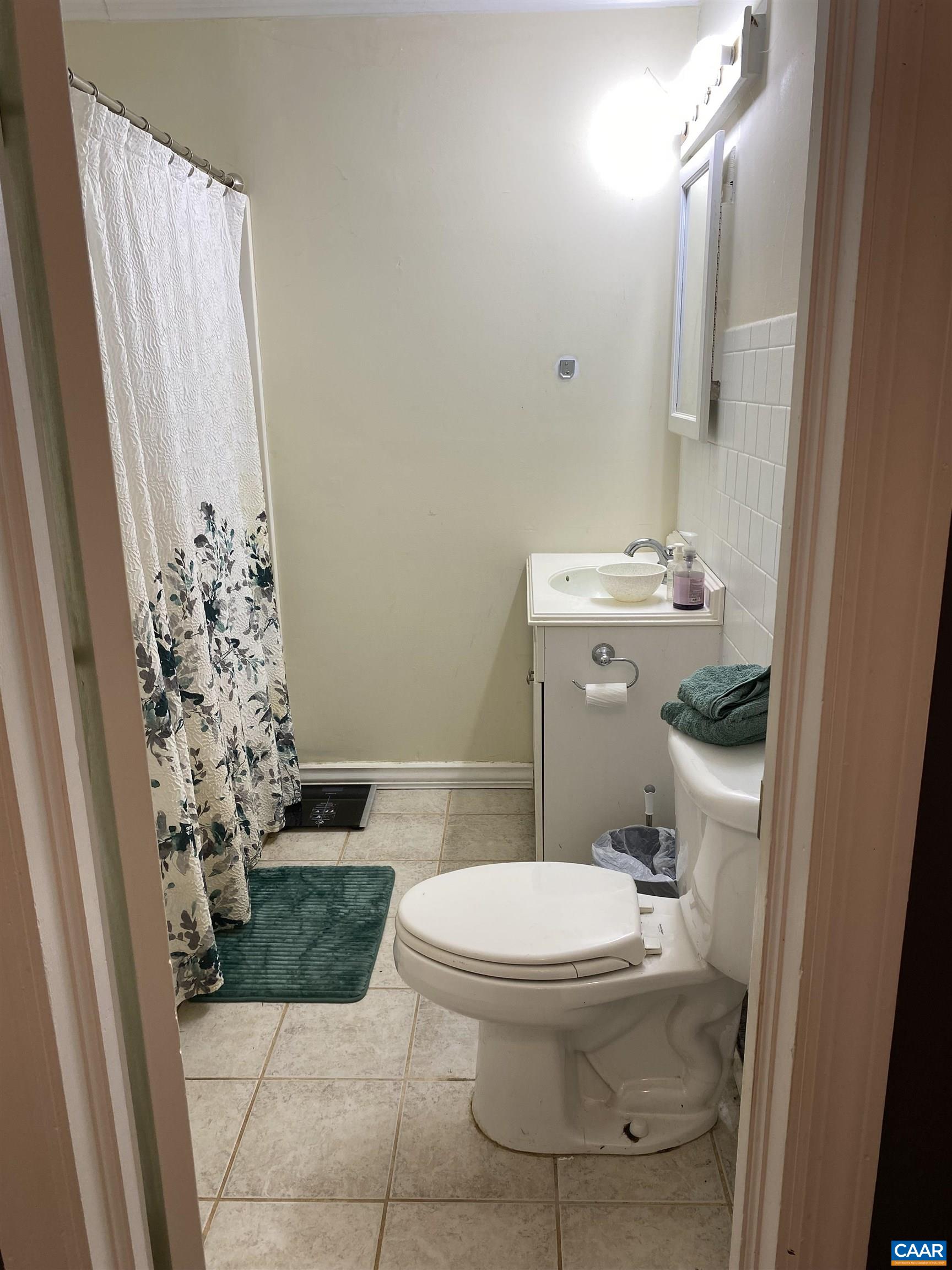 167 HOLLOW LN, SCOTTSVILLE, Virginia 24590, 4 Bedrooms Bedrooms, ,2 BathroomsBathrooms,Residential,167 HOLLOW LN,683269 MLS # 683269