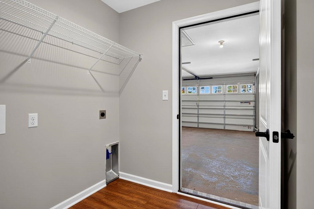 108 BROOK GLEN LN, STAUNTON, Virginia 24401, 3 Bedrooms Bedrooms, ,2 BathroomsBathrooms,Residential,108 BROOK GLEN LN,683275 MLS # 683275