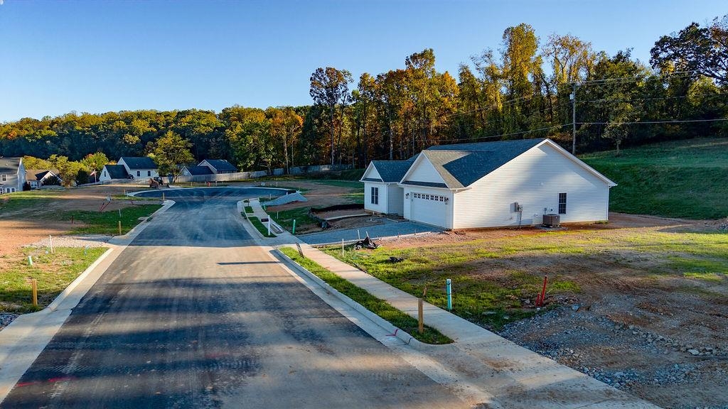 108 BROOK GLEN LN, STAUNTON, Virginia 24401, 3 Bedrooms Bedrooms, ,2 BathroomsBathrooms,Residential,108 BROOK GLEN LN,683275 MLS # 683275