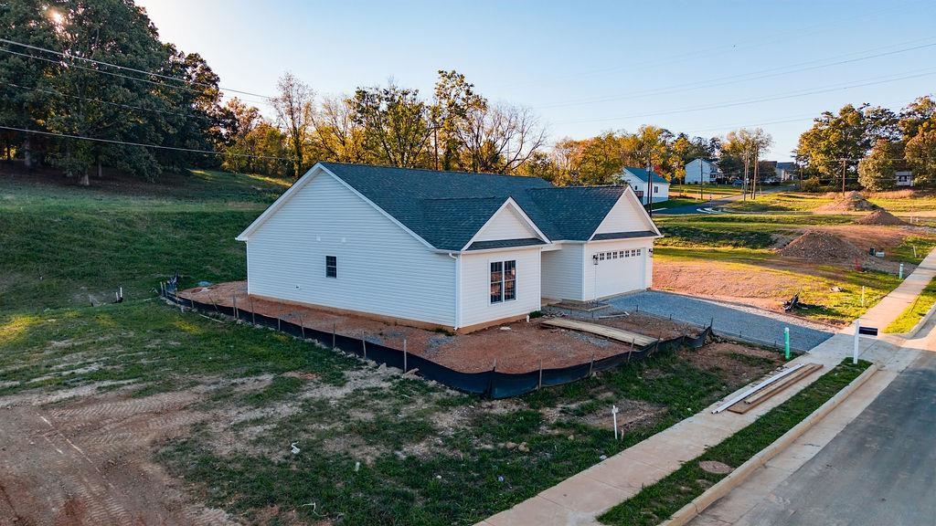 108 BROOK GLEN LN, STAUNTON, Virginia 24401, 3 Bedrooms Bedrooms, ,2 BathroomsBathrooms,Residential,108 BROOK GLEN LN,683275 MLS # 683275
