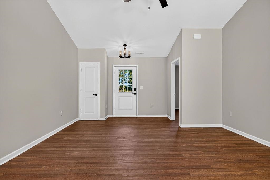 108 BROOK GLEN LN, STAUNTON, Virginia 24401, 3 Bedrooms Bedrooms, ,2 BathroomsBathrooms,Residential,108 BROOK GLEN LN,683275 MLS # 683275