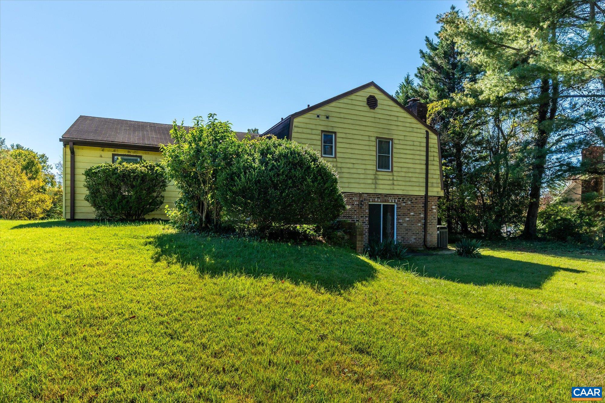 1610 DERBY LN, CHARLOTTESVILLE, Virginia 22911, 3 Bedrooms Bedrooms, ,2 BathroomsBathrooms,Residential,1610 Derby Ln,1610 DERBY LN,683278 MLS # 683278 1610 DERBY LN, CHARLOTTESVILLE, Virginia 22911, 3 Bedrooms Bedrooms, ,2 BathroomsBathrooms,Residential,1610 Derby Ln,1610 DERBY LN,683278 MLS # 683278
