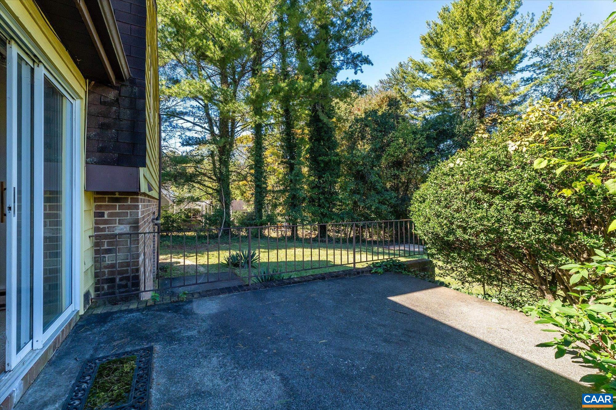 1610 DERBY LN, CHARLOTTESVILLE, Virginia 22911, 3 Bedrooms Bedrooms, ,2 BathroomsBathrooms,Residential,1610 Derby Ln,1610 DERBY LN,683278 MLS # 683278 1610 DERBY LN, CHARLOTTESVILLE, Virginia 22911, 3 Bedrooms Bedrooms, ,2 BathroomsBathrooms,Residential,1610 Derby Ln,1610 DERBY LN,683278 MLS # 683278