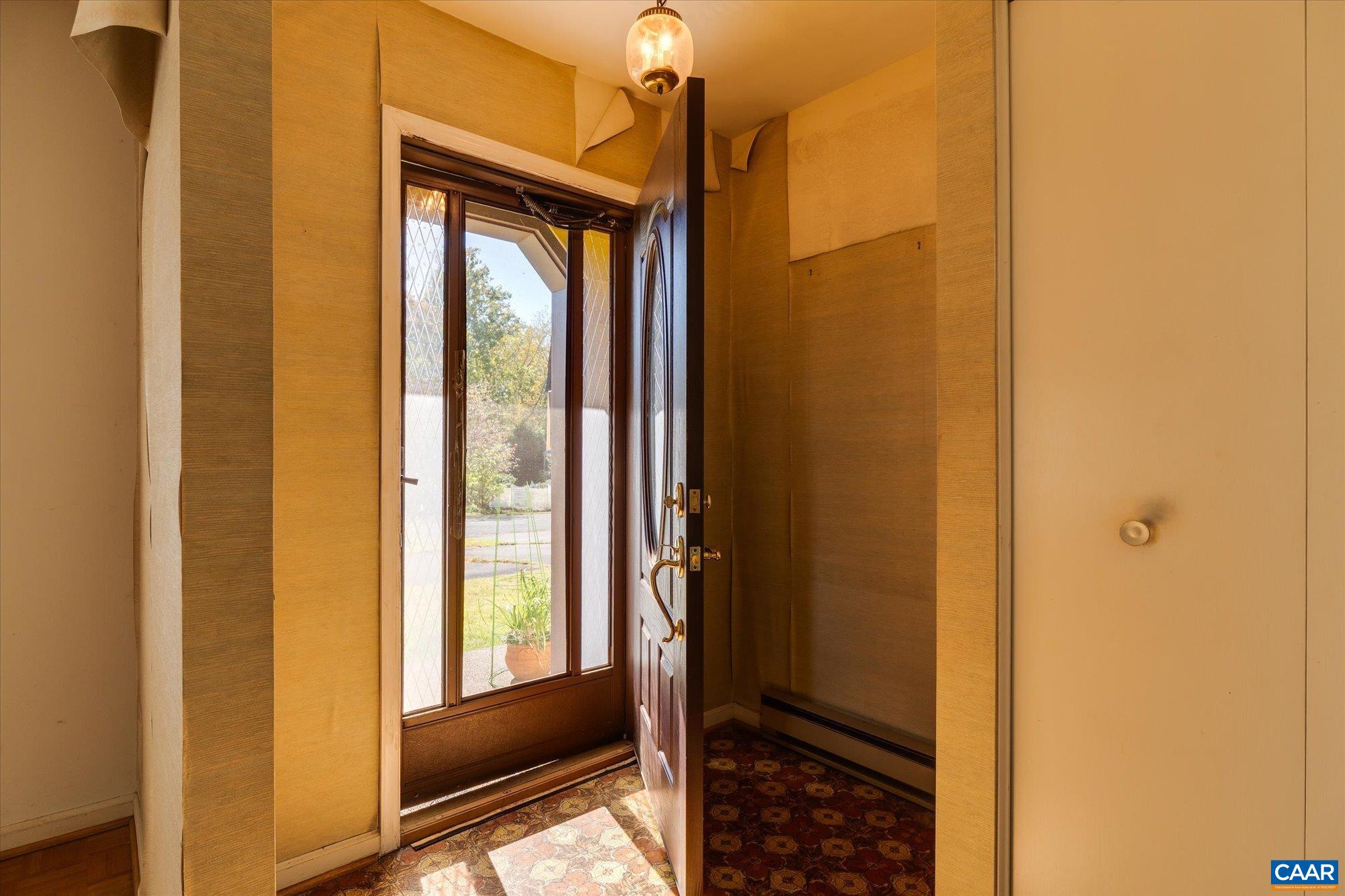 1610 DERBY LN, CHARLOTTESVILLE, Virginia 22911, 3 Bedrooms Bedrooms, ,2 BathroomsBathrooms,Residential,1610 Derby Ln,1610 DERBY LN,683278 MLS # 683278 1610 DERBY LN, CHARLOTTESVILLE, Virginia 22911, 3 Bedrooms Bedrooms, ,2 BathroomsBathrooms,Residential,1610 Derby Ln,1610 DERBY LN,683278 MLS # 683278