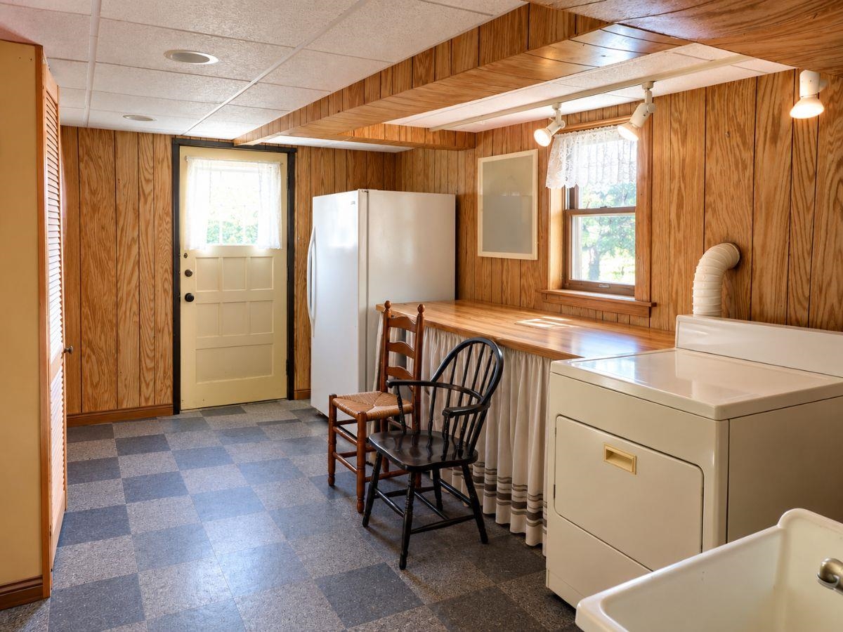 341 N MADISON ST, STAUNTON, Virginia 24401, 2 Bedrooms Bedrooms, ,1 BathroomBathrooms,Residential,Hilltop Cottage,341 N MADISON ST,683279 MLS # 683279