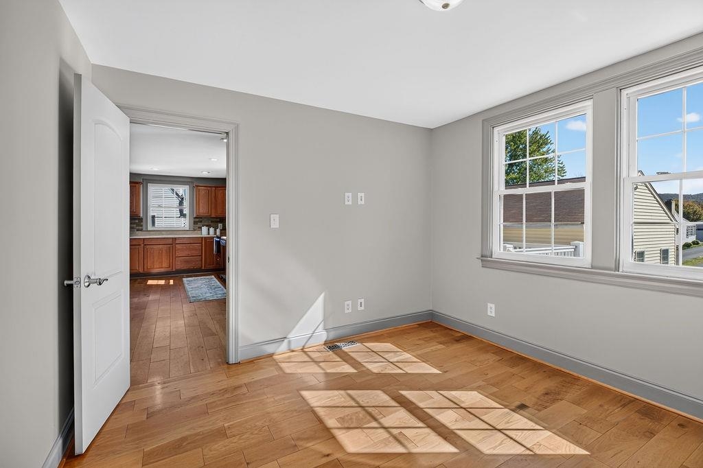 1516 LYNDHURST RD, WAYNESBORO, Virginia 22980, 3 Bedrooms Bedrooms, ,2 BathroomsBathrooms,Residential,1516 LYNDHURST RD,683283 MLS # 683283 1516 LYNDHURST RD, WAYNESBORO, Virginia 22980, 3 Bedrooms Bedrooms, ,2 BathroomsBathrooms,Residential,1516 LYNDHURST RD,683283 MLS # 683283