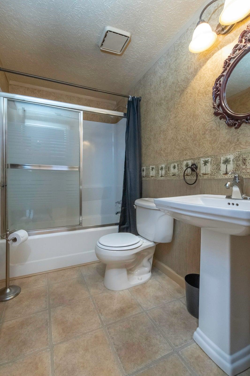 149 APPALACHIAN RISE, LEXINGTON, Virginia 24450, 3 Bedrooms Bedrooms, ,4 BathroomsBathrooms,Residential,149 Appalachian Rise Lexington, VA 24450,149 APPALACHIAN RISE,683284 MLS # 683284 149 APPALACHIAN RISE, LEXINGTON, Virginia 24450, 3 Bedrooms Bedrooms, ,4 BathroomsBathrooms,Residential,149 Appalachian Rise Lexington, VA 24450,149 APPALACHIAN RISE,683284 MLS # 683284