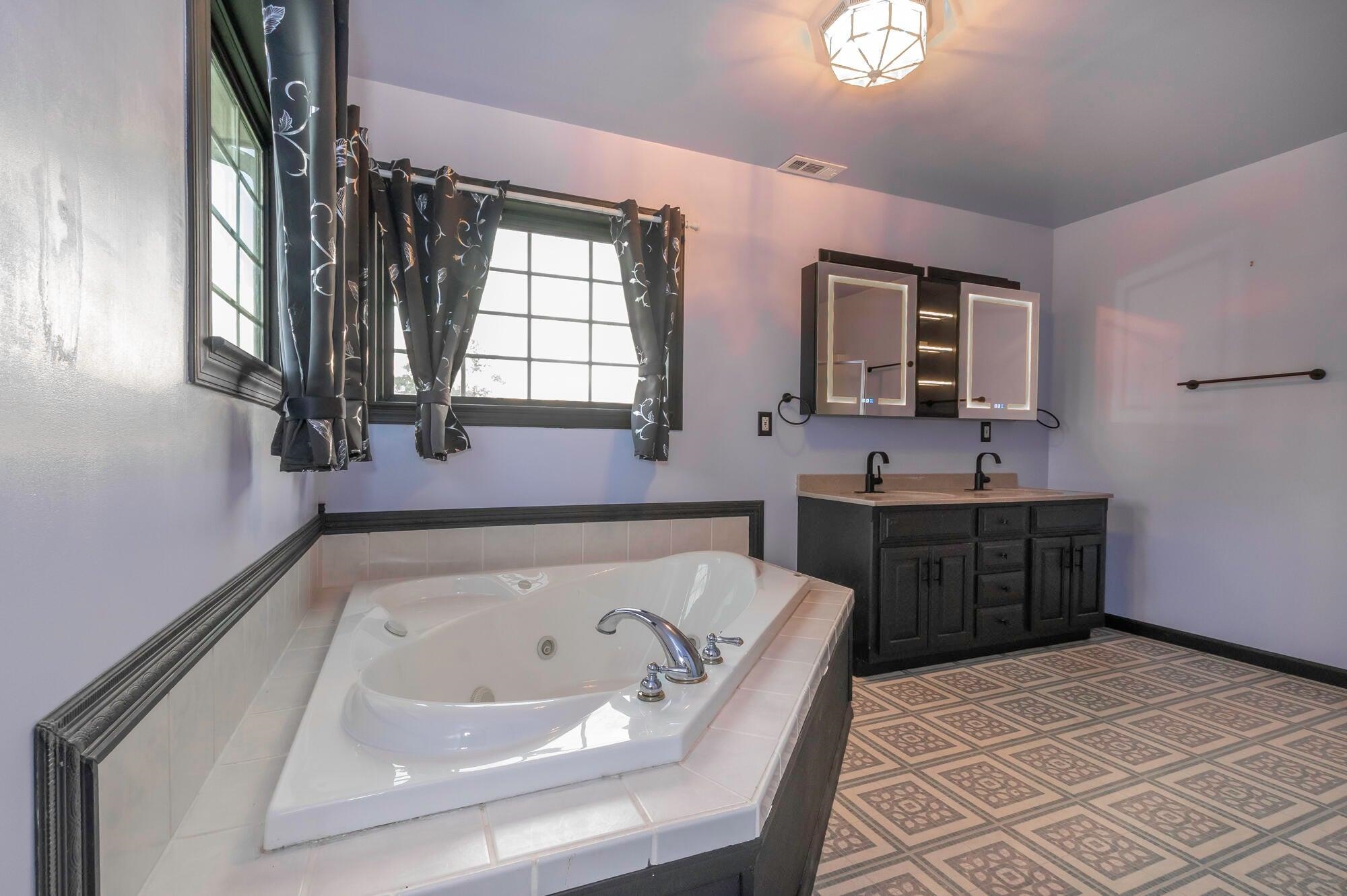 149 APPALACHIAN RISE, LEXINGTON, Virginia 24450, 3 Bedrooms Bedrooms, ,4 BathroomsBathrooms,Residential,149 Appalachian Rise Lexington, VA 24450,149 APPALACHIAN RISE,683284 MLS # 683284 149 APPALACHIAN RISE, LEXINGTON, Virginia 24450, 3 Bedrooms Bedrooms, ,4 BathroomsBathrooms,Residential,149 Appalachian Rise Lexington, VA 24450,149 APPALACHIAN RISE,683284 MLS # 683284