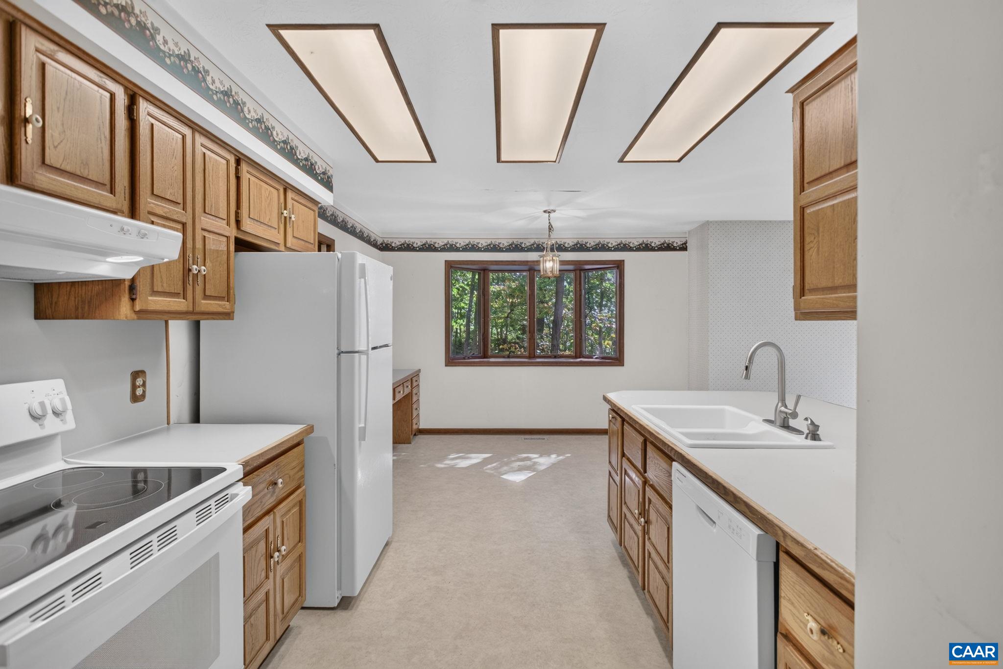 1156 SPRINGFIELD DR, HARRISONBURG, Virginia 22801, 3 Bedrooms Bedrooms, ,3 BathroomsBathrooms,Residential,1156 SPRINGFIELD DR,683289 MLS # 683289 1156 SPRINGFIELD DR, HARRISONBURG, Virginia 22801, 3 Bedrooms Bedrooms, ,3 BathroomsBathrooms,Residential,1156 SPRINGFIELD DR,683289 MLS # 683289