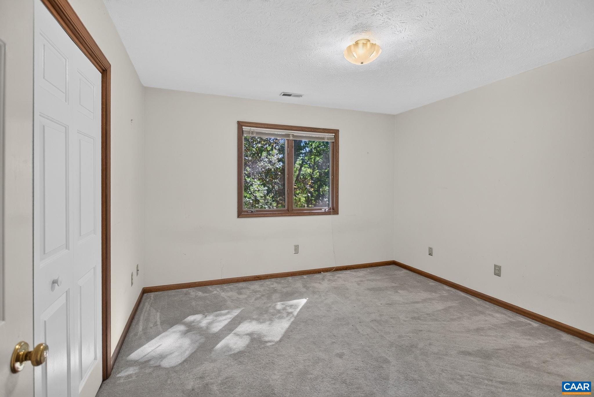1156 SPRINGFIELD DR, HARRISONBURG, Virginia 22801, 3 Bedrooms Bedrooms, ,3 BathroomsBathrooms,Residential,1156 SPRINGFIELD DR,683289 MLS # 683289 1156 SPRINGFIELD DR, HARRISONBURG, Virginia 22801, 3 Bedrooms Bedrooms, ,3 BathroomsBathrooms,Residential,1156 SPRINGFIELD DR,683289 MLS # 683289