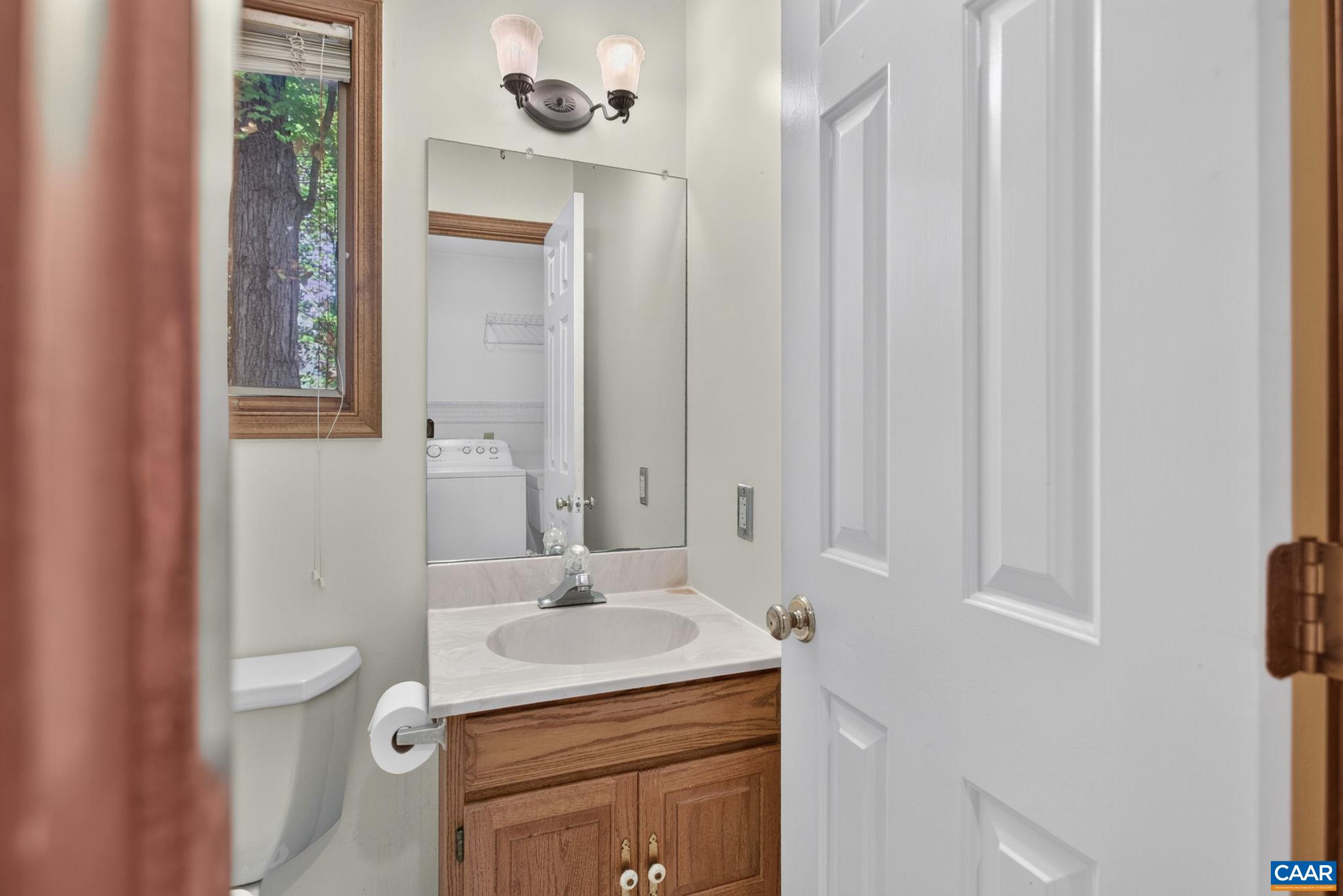 1156 SPRINGFIELD DR, HARRISONBURG, Virginia 22801, 3 Bedrooms Bedrooms, ,3 BathroomsBathrooms,Residential,1156 SPRINGFIELD DR,683289 MLS # 683289 1156 SPRINGFIELD DR, HARRISONBURG, Virginia 22801, 3 Bedrooms Bedrooms, ,3 BathroomsBathrooms,Residential,1156 SPRINGFIELD DR,683289 MLS # 683289