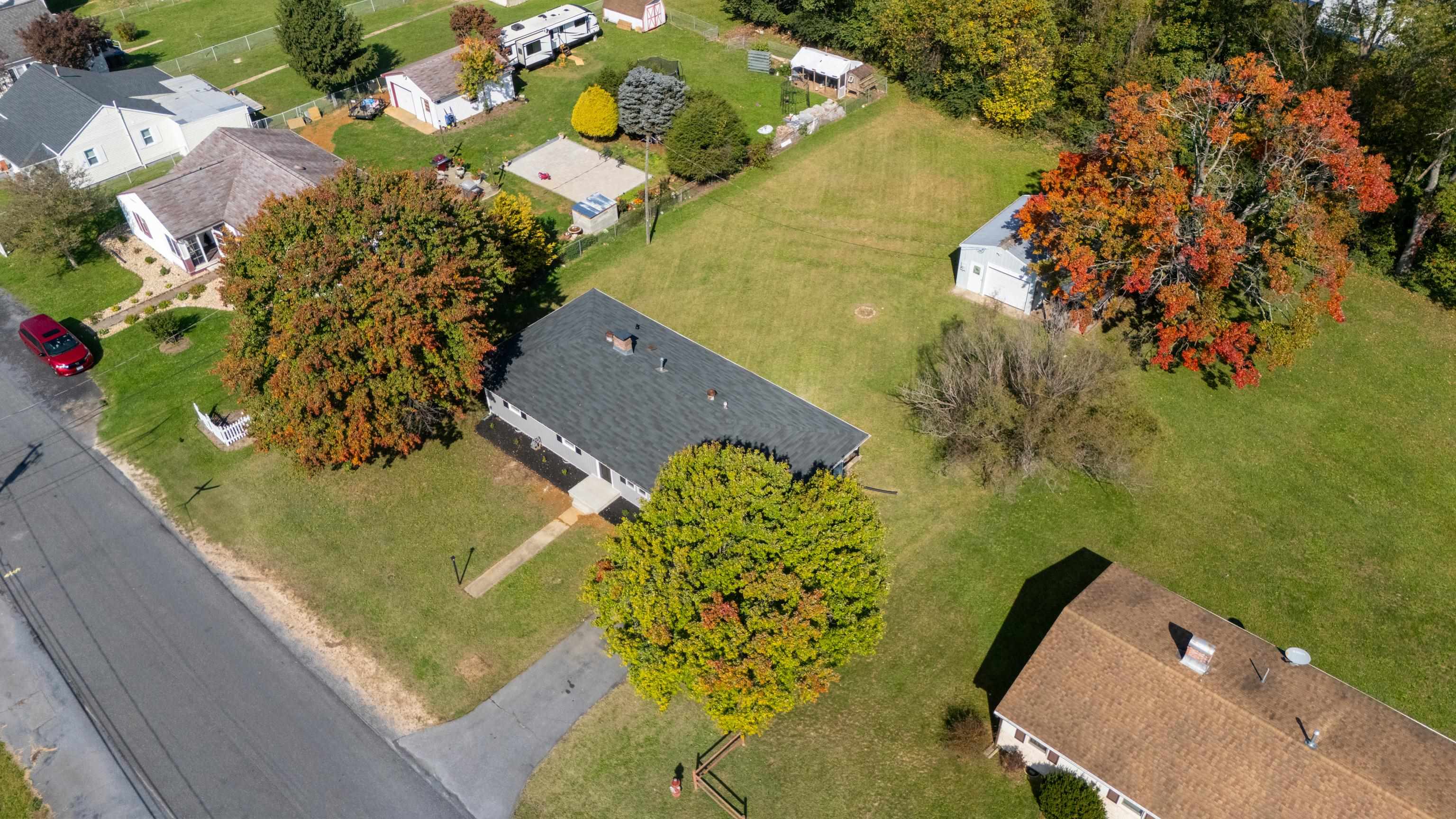 68 BEAGLE GAP RUN, WAYNESBORO, Virginia 22980, 3 Bedrooms Bedrooms, ,1 BathroomBathrooms,Residential,68 BEAGLE GAP RUN,683290 MLS # 683290 68 BEAGLE GAP RUN, WAYNESBORO, Virginia 22980, 3 Bedrooms Bedrooms, ,1 BathroomBathrooms,Residential,68 BEAGLE GAP RUN,683290 MLS # 683290
