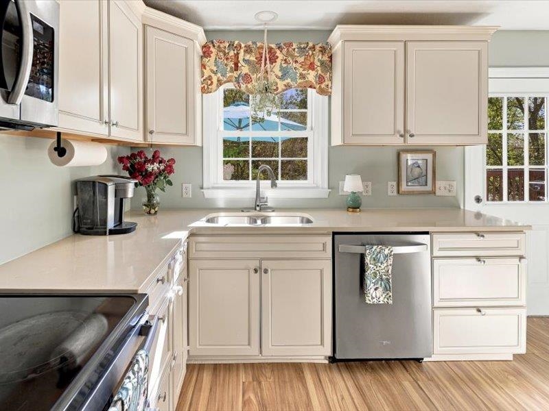 1569 PATTERSON MILL RD, GROTTOES, Virginia 24441, 4 Bedrooms Bedrooms, ,3 BathroomsBathrooms,Residential,1569 PATTERSON MILL RD,683292 MLS # 683292 1569 PATTERSON MILL RD, GROTTOES, Virginia 24441, 4 Bedrooms Bedrooms, ,3 BathroomsBathrooms,Residential,1569 PATTERSON MILL RD,683292 MLS # 683292