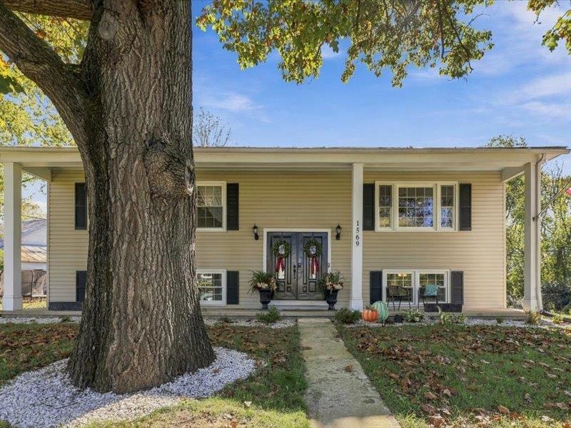 1569 PATTERSON MILL RD, GROTTOES, Virginia 24441, 4 Bedrooms Bedrooms, ,3 BathroomsBathrooms,Residential,1569 PATTERSON MILL RD,683292 MLS # 683292 1569 PATTERSON MILL RD, GROTTOES, Virginia 24441, 4 Bedrooms Bedrooms, ,3 BathroomsBathrooms,Residential,1569 PATTERSON MILL RD,683292 MLS # 683292