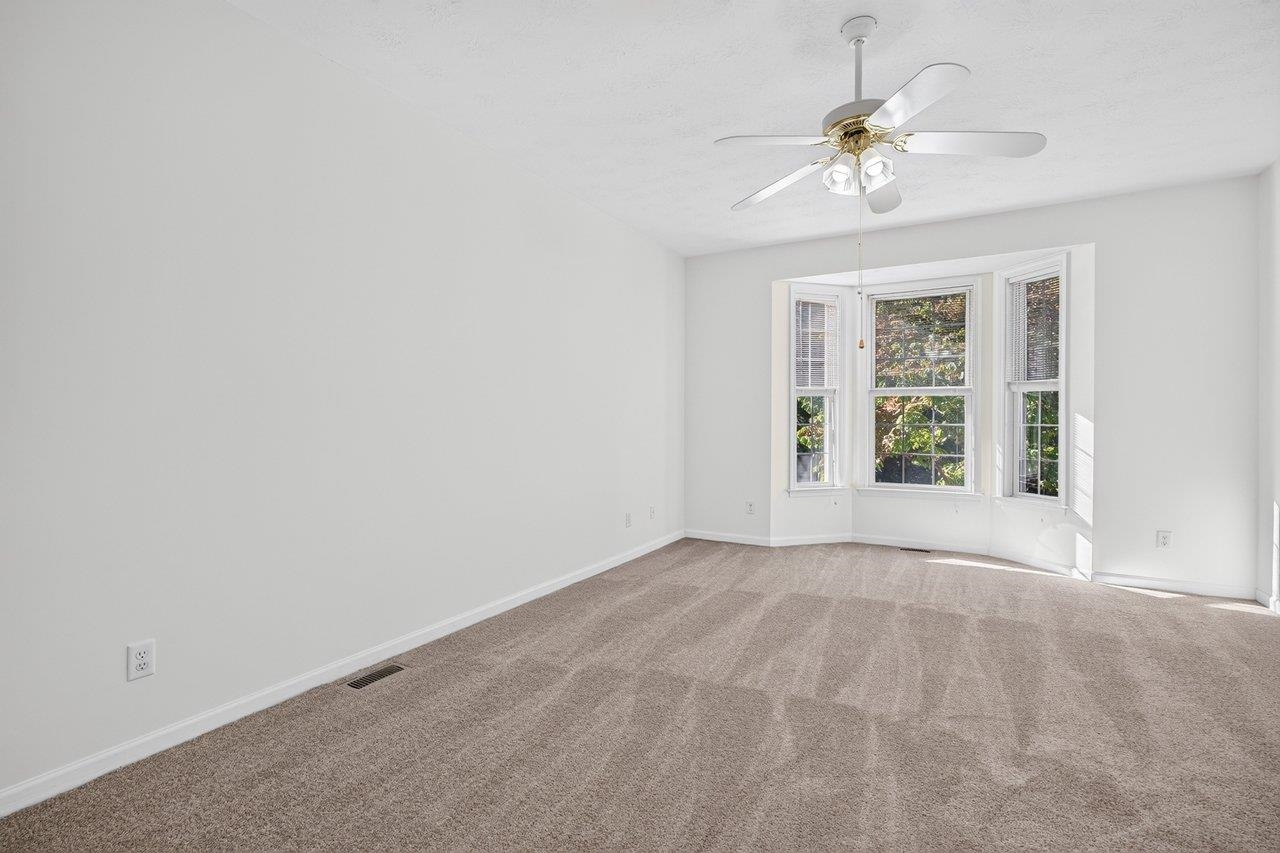 381 SPRING OAKS DR, ROCKINGHAM, Virginia 22801, 2 Bedrooms Bedrooms, ,2 BathroomsBathrooms,Residential,381 SPRING OAKS DR,683293 MLS # 683293 381 SPRING OAKS DR, ROCKINGHAM, Virginia 22801, 2 Bedrooms Bedrooms, ,2 BathroomsBathrooms,Residential,381 SPRING OAKS DR,683293 MLS # 683293