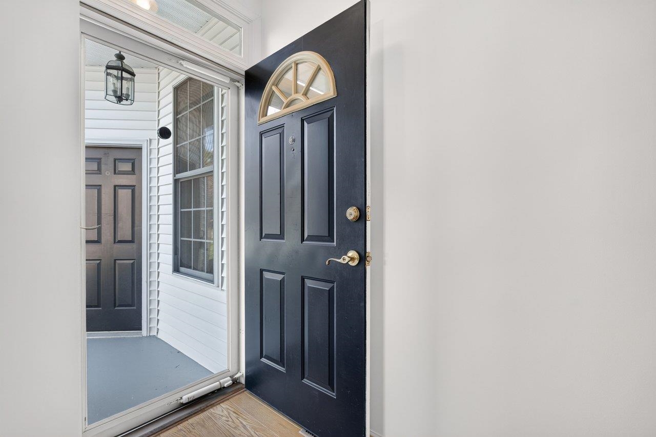 381 SPRING OAKS DR, ROCKINGHAM, Virginia 22801, 2 Bedrooms Bedrooms, ,2 BathroomsBathrooms,Residential,381 SPRING OAKS DR,683293 MLS # 683293 381 SPRING OAKS DR, ROCKINGHAM, Virginia 22801, 2 Bedrooms Bedrooms, ,2 BathroomsBathrooms,Residential,381 SPRING OAKS DR,683293 MLS # 683293