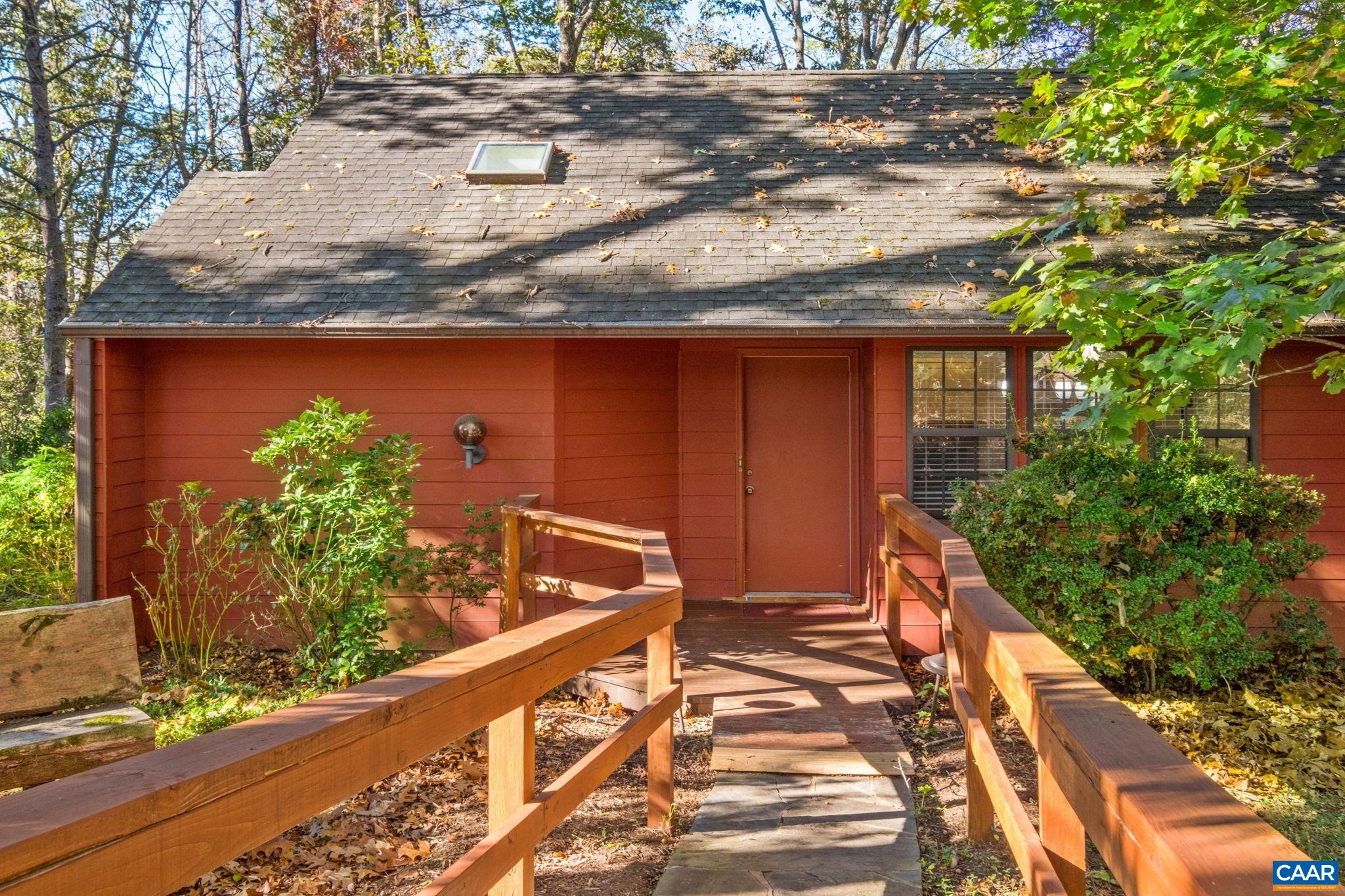 209 TURKEY RDG, CHARLOTTESVILLE, Virginia 22903, 2 Bedrooms Bedrooms, ,2 BathroomsBathrooms,Residential,209 TURKEY RDG,683296 MLS # 683296