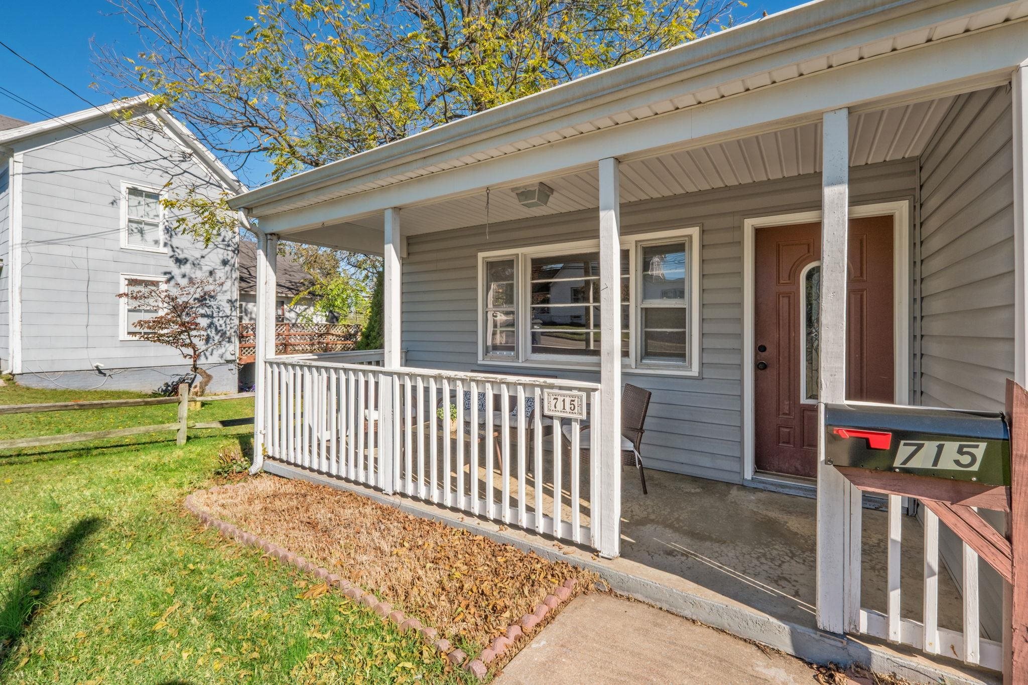 715 BRIDGE AVE, WAYNESBORO, Virginia 22980, 3 Bedrooms Bedrooms, ,2 BathroomsBathrooms,Residential,Bridge Ave starter home,715 BRIDGE AVE,683307 MLS # 683307 715 BRIDGE AVE, WAYNESBORO, Virginia 22980, 3 Bedrooms Bedrooms, ,2 BathroomsBathrooms,Residential,Bridge Ave starter home,715 BRIDGE AVE,683307 MLS # 683307