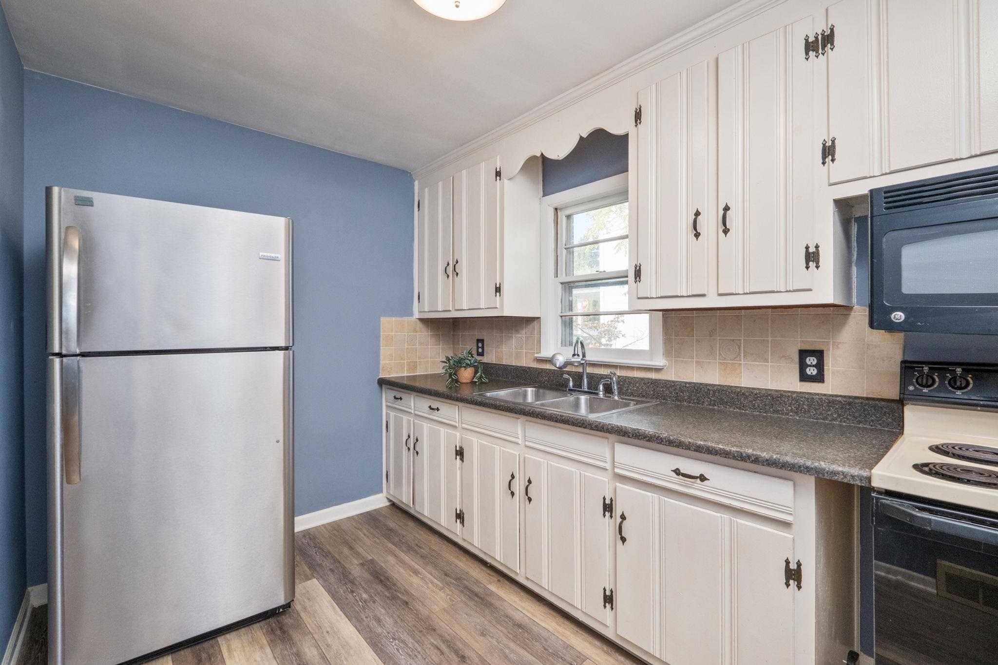 715 BRIDGE AVE, WAYNESBORO, Virginia 22980, 3 Bedrooms Bedrooms, ,2 BathroomsBathrooms,Residential,Bridge Ave starter home,715 BRIDGE AVE,683307 MLS # 683307 715 BRIDGE AVE, WAYNESBORO, Virginia 22980, 3 Bedrooms Bedrooms, ,2 BathroomsBathrooms,Residential,Bridge Ave starter home,715 BRIDGE AVE,683307 MLS # 683307