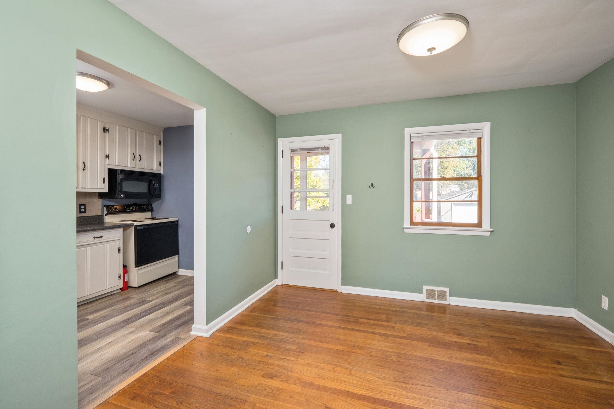715 BRIDGE AVE, WAYNESBORO, Virginia 22980, 3 Bedrooms Bedrooms, ,2 BathroomsBathrooms,Residential,Bridge Ave starter home,715 BRIDGE AVE,683307 MLS # 683307 715 BRIDGE AVE, WAYNESBORO, Virginia 22980, 3 Bedrooms Bedrooms, ,2 BathroomsBathrooms,Residential,Bridge Ave starter home,715 BRIDGE AVE,683307 MLS # 683307