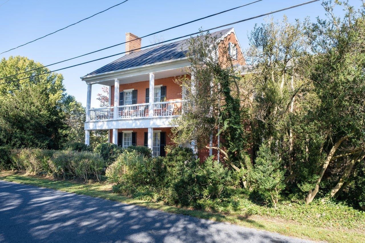 8473 MAIN ST, PORT REPUBLIC, Virginia 24471, 4 Bedrooms Bedrooms, ,2 BathroomsBathrooms,Residential,8473 MAIN ST,683309 MLS # 683309