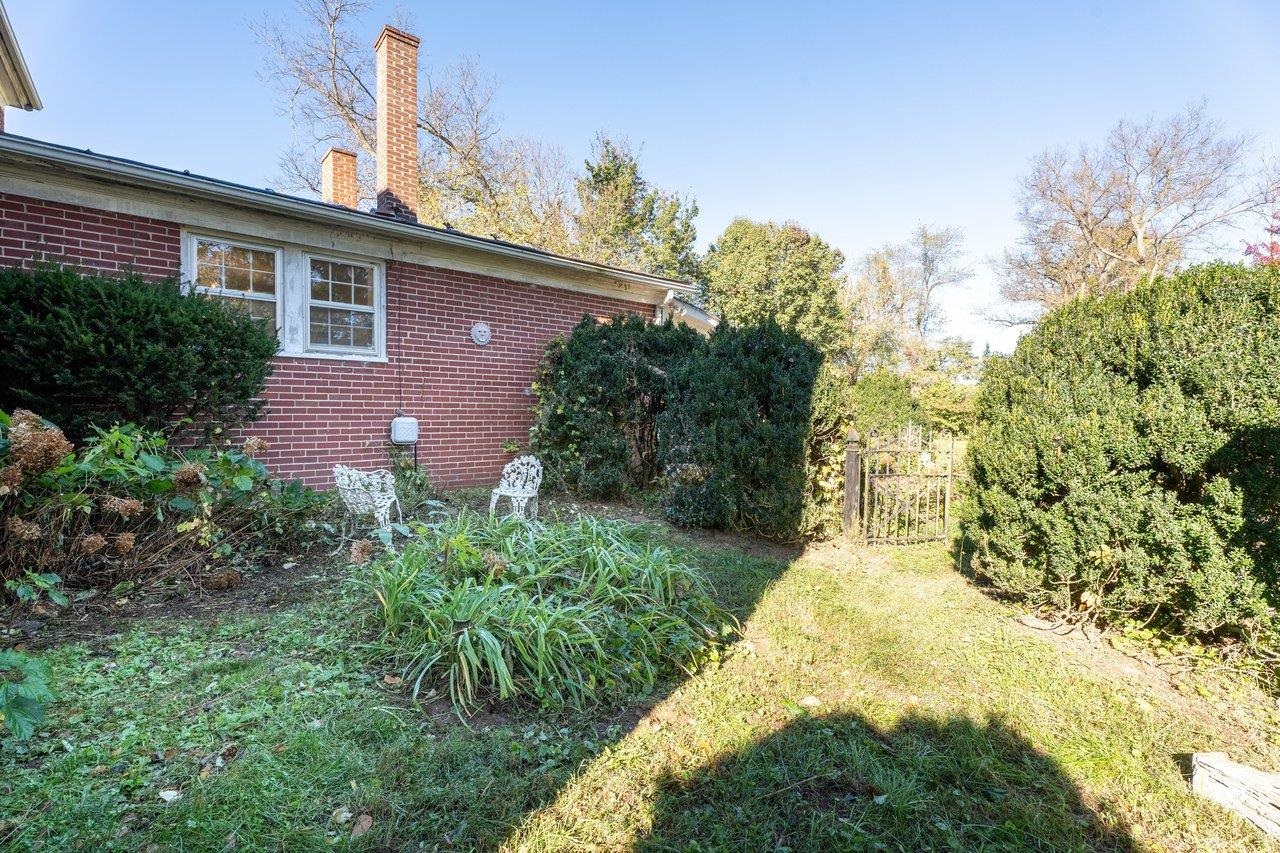 8473 MAIN ST, PORT REPUBLIC, Virginia 24471, 4 Bedrooms Bedrooms, ,2 BathroomsBathrooms,Residential,8473 MAIN ST,683309 MLS # 683309