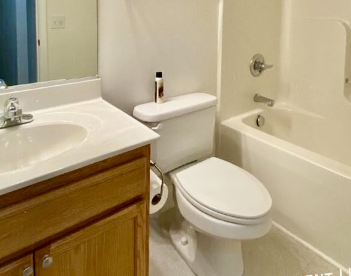 107 13TH ST, GROTTOES, Virginia 24441, 2 Bedrooms Bedrooms, ,2 BathroomsBathrooms,Residential,107 13TH ST,683310 MLS # 683310 107 13TH ST, GROTTOES, Virginia 24441, 2 Bedrooms Bedrooms, ,2 BathroomsBathrooms,Residential,107 13TH ST,683310 MLS # 683310