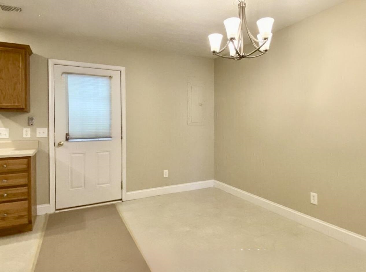 107 13TH ST, GROTTOES, Virginia 24441, 2 Bedrooms Bedrooms, ,2 BathroomsBathrooms,Residential,107 13TH ST,683310 MLS # 683310 107 13TH ST, GROTTOES, Virginia 24441, 2 Bedrooms Bedrooms, ,2 BathroomsBathrooms,Residential,107 13TH ST,683310 MLS # 683310