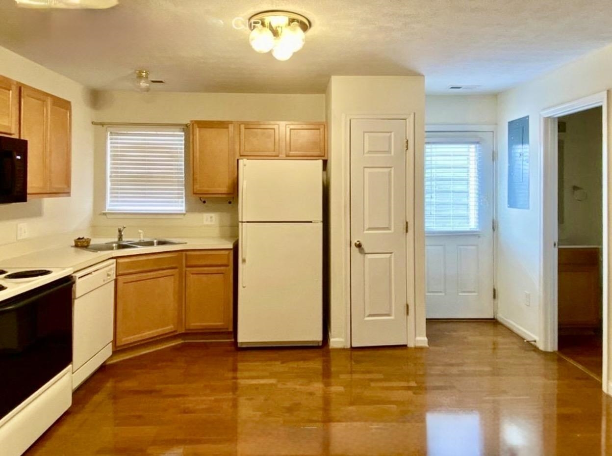 1271 OLD RICHMOND CIR, HARRISONBURG, Virginia 22802, 2 Bedrooms Bedrooms, ,2 BathroomsBathrooms,Residential,1271 OLD RICHMOND CIR,683311 MLS # 683311