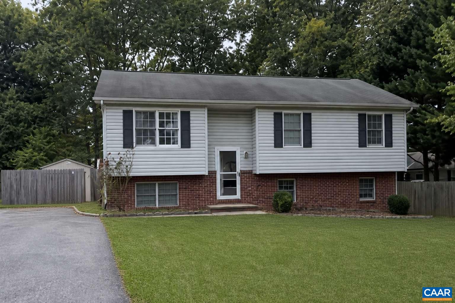 17 ASHTON DR, STUARTS DRAFT, Virginia 24477, 4 Bedrooms Bedrooms, ,3 BathroomsBathrooms,Residential,17 ASHTON DR,682851 MLS # 682851 17 ASHTON DR, STUARTS DRAFT, Virginia 24477, 4 Bedrooms Bedrooms, ,3 BathroomsBathrooms,Residential,17 ASHTON DR,682851 MLS # 682851