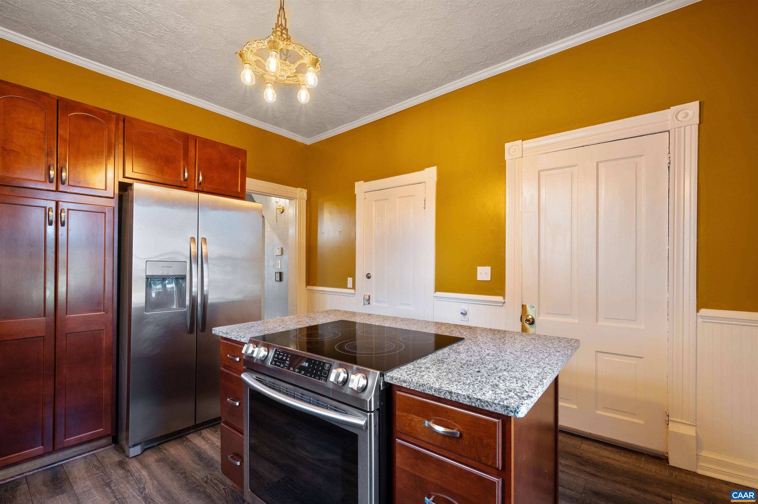 173 W MAIN ST, ORANGE, Virginia 22960, 4 Bedrooms Bedrooms, ,2 BathroomsBathrooms,Residential,173 W MAIN ST,683227 MLS # 683227 173 W MAIN ST, ORANGE, Virginia 22960, 4 Bedrooms Bedrooms, ,2 BathroomsBathrooms,Residential,173 W MAIN ST,683227 MLS # 683227