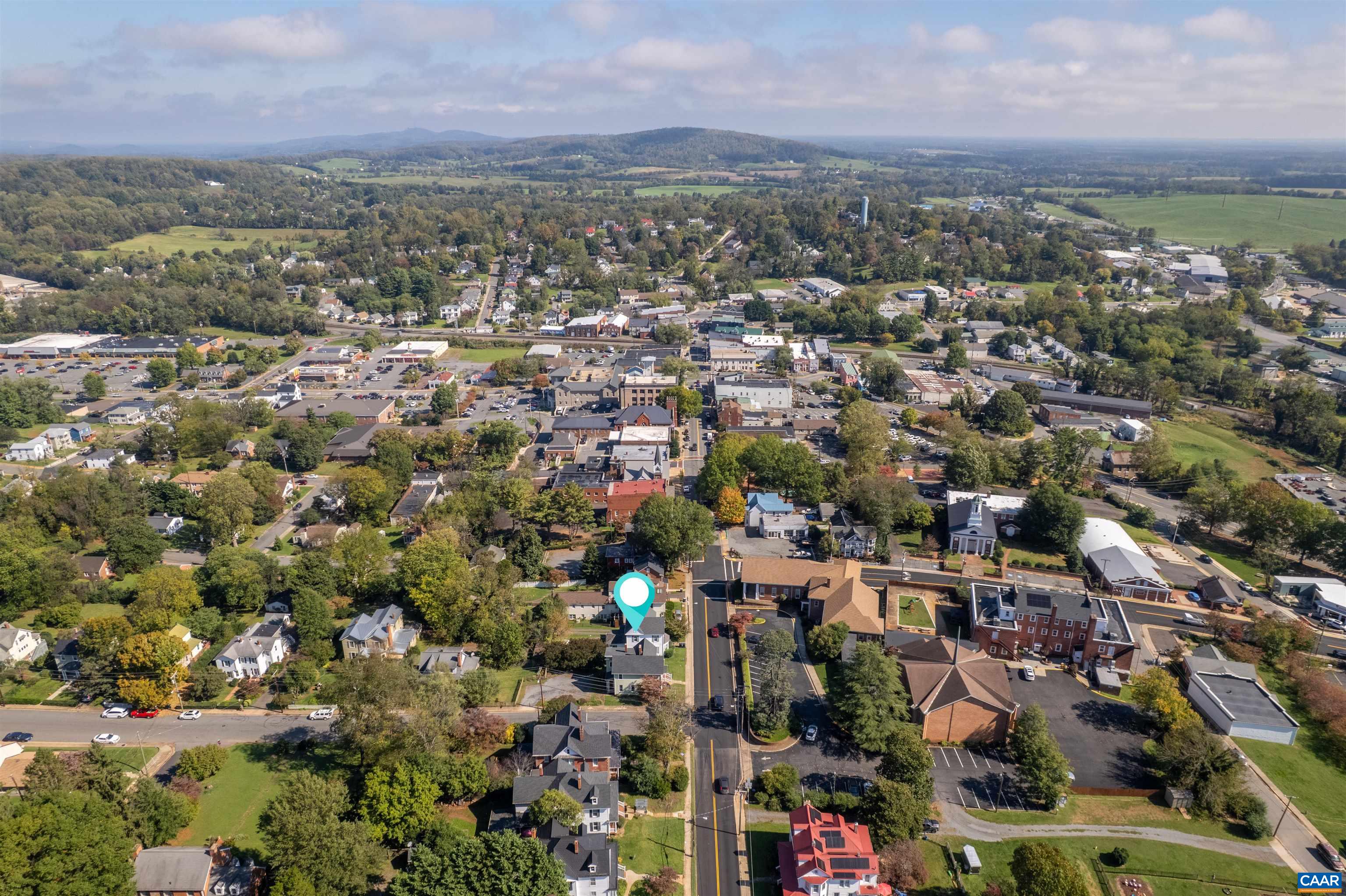 173 W MAIN ST, ORANGE, Virginia 22960, 4 Bedrooms Bedrooms, ,2 BathroomsBathrooms,Residential,173 W MAIN ST,683227 MLS # 683227 173 W MAIN ST, ORANGE, Virginia 22960, 4 Bedrooms Bedrooms, ,2 BathroomsBathrooms,Residential,173 W MAIN ST,683227 MLS # 683227