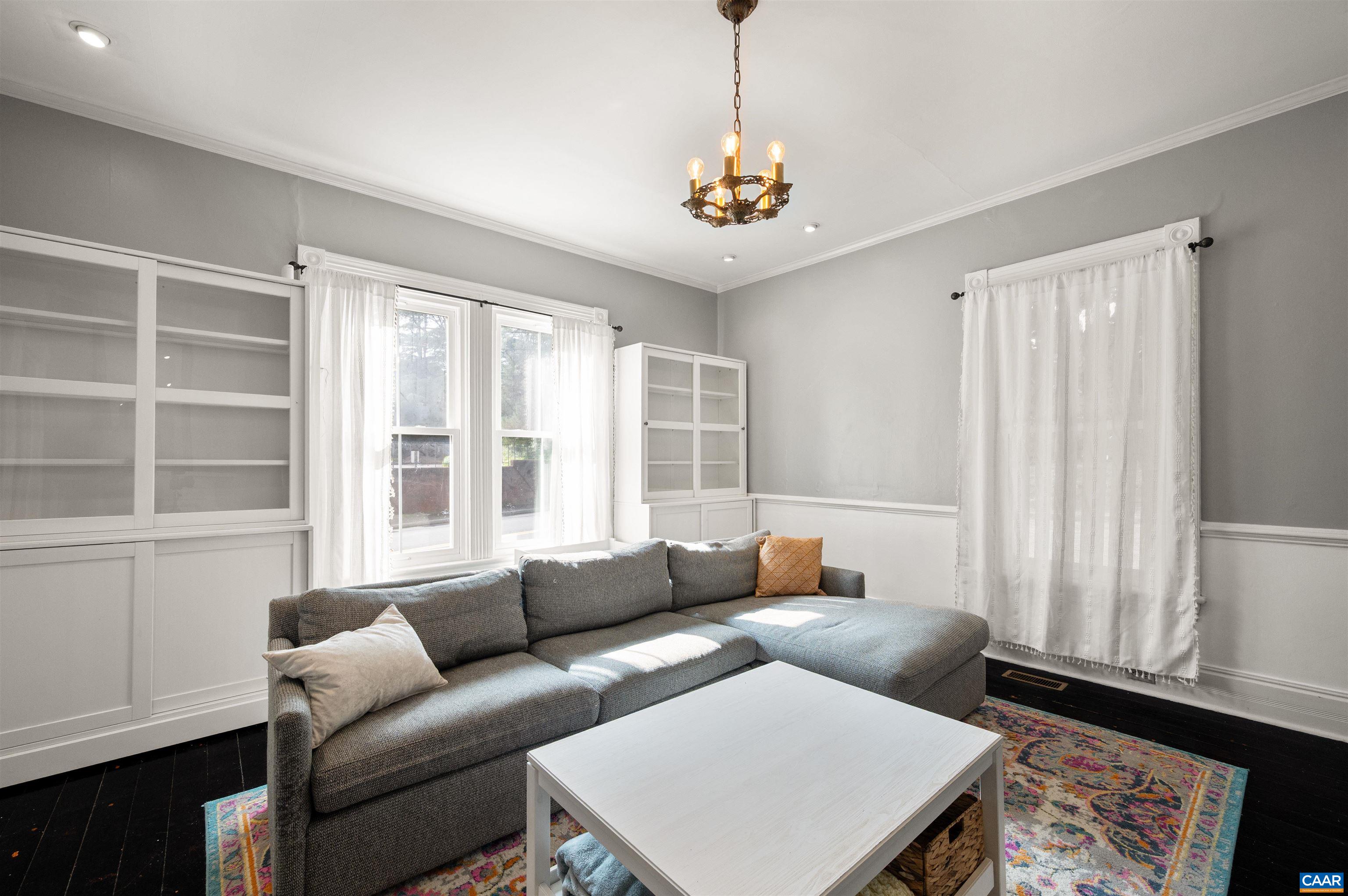 173 W MAIN ST, ORANGE, Virginia 22960, 4 Bedrooms Bedrooms, ,2 BathroomsBathrooms,Residential,173 W MAIN ST,683227 MLS # 683227 173 W MAIN ST, ORANGE, Virginia 22960, 4 Bedrooms Bedrooms, ,2 BathroomsBathrooms,Residential,173 W MAIN ST,683227 MLS # 683227