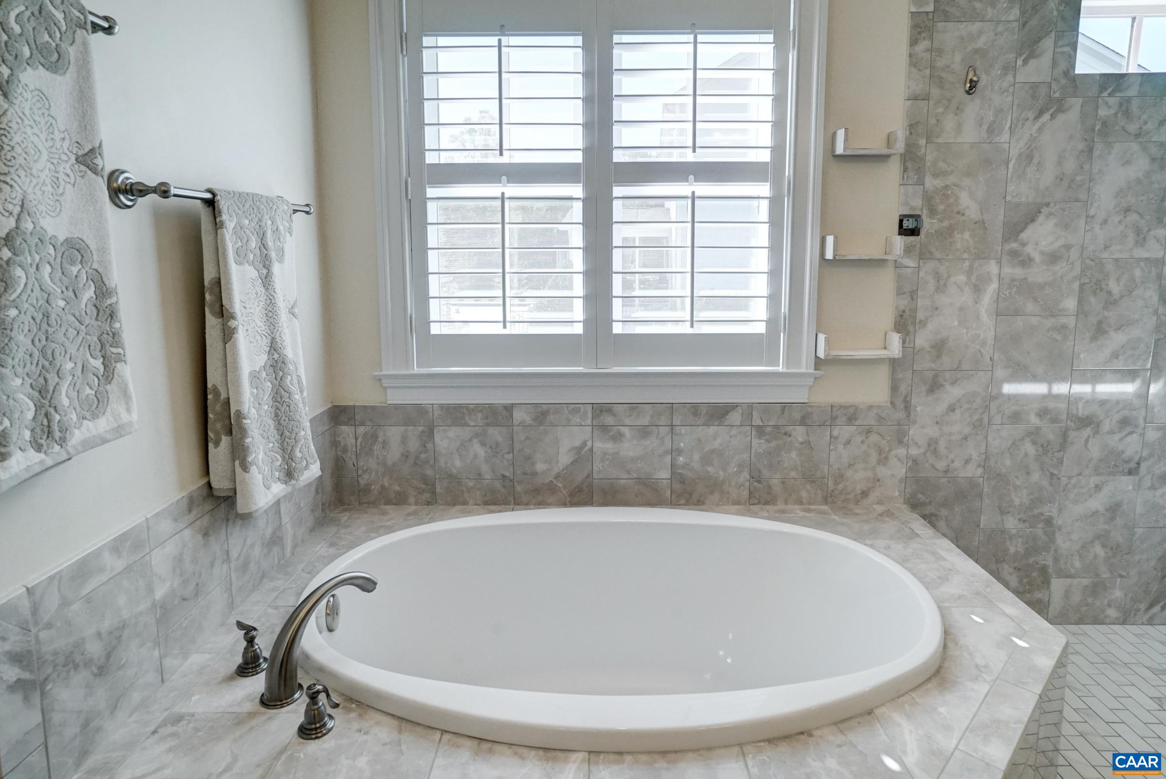 Large garden soaking tub. Large garden soaking tub.